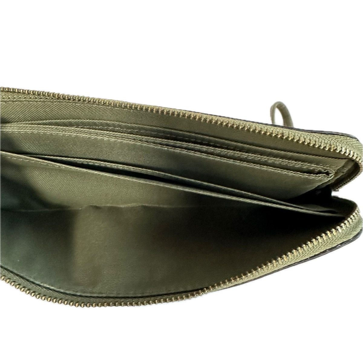 Coach Coach Olive Green Pebbled Leather Corner Zip Wristlet Wallet Size ONE SIZE - 9 Thumbnail