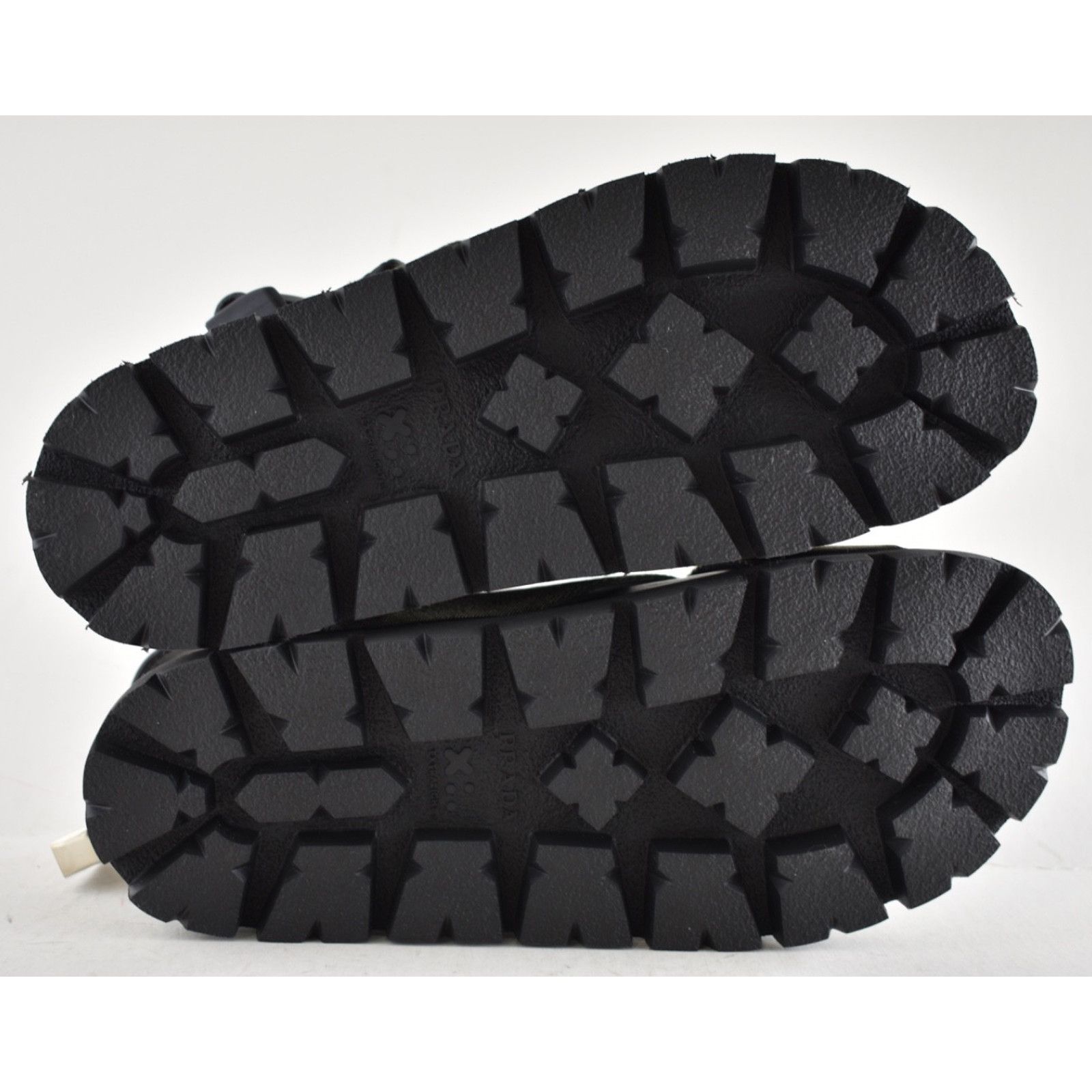 Prada Prada Montana Nastro Criss Cross Strap Buckle Green Black Size US 5.5 / IT 35.5 - 16 Thumbnail