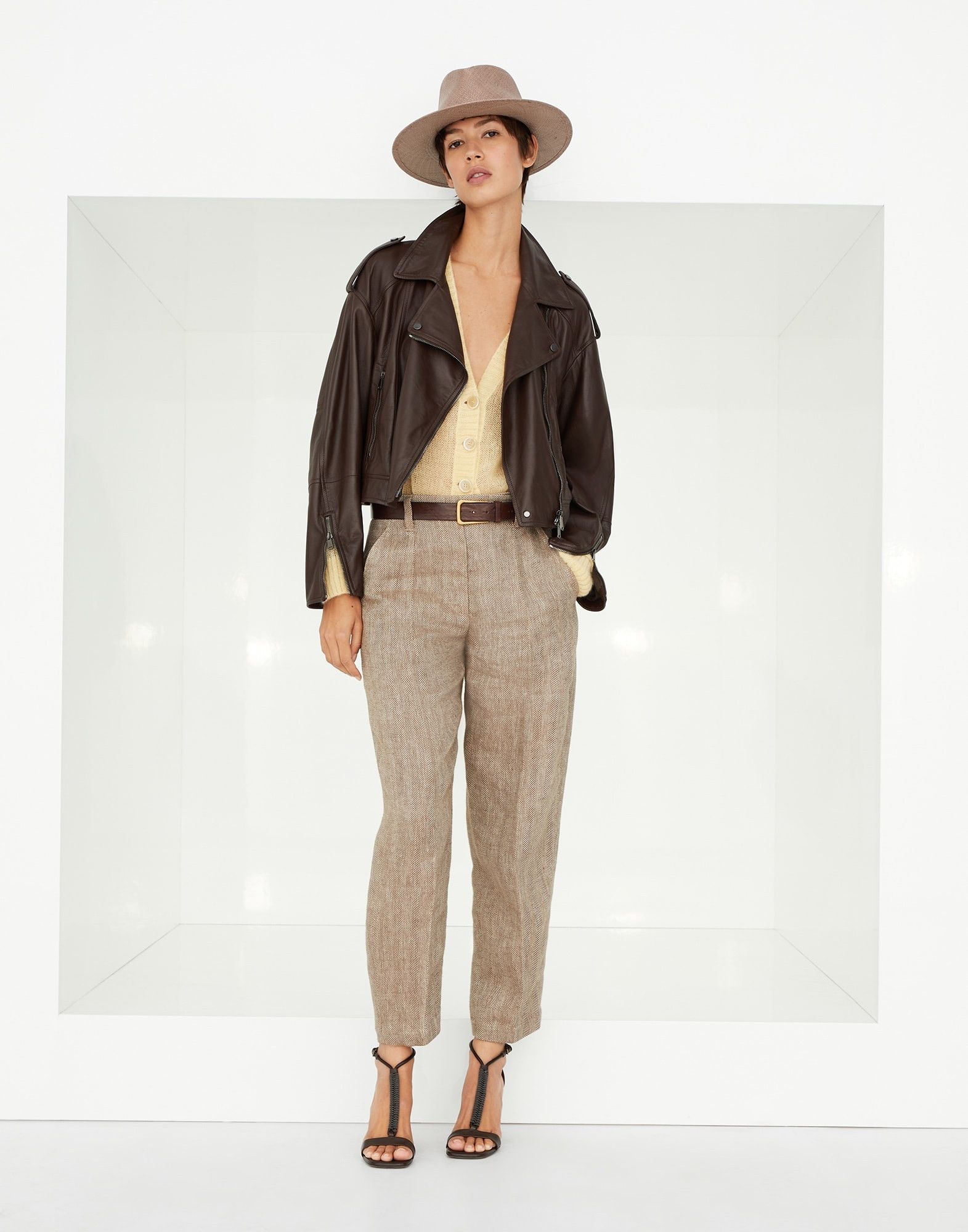 o1w1db10825 Cardigan in Bright Yellow