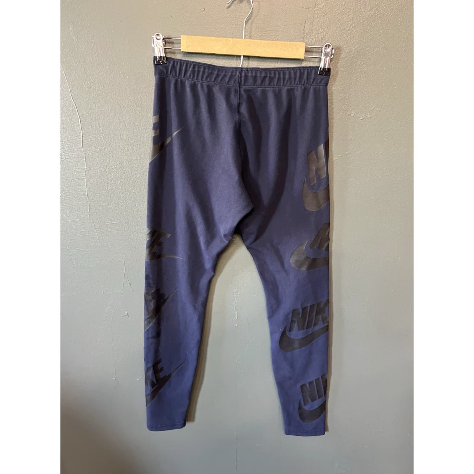 Nike Nike Womens Leggings Tapered Cropped Activewear Size M Blue Pants Size 32" / US 10 / IT 46 - 2 Thumbnail