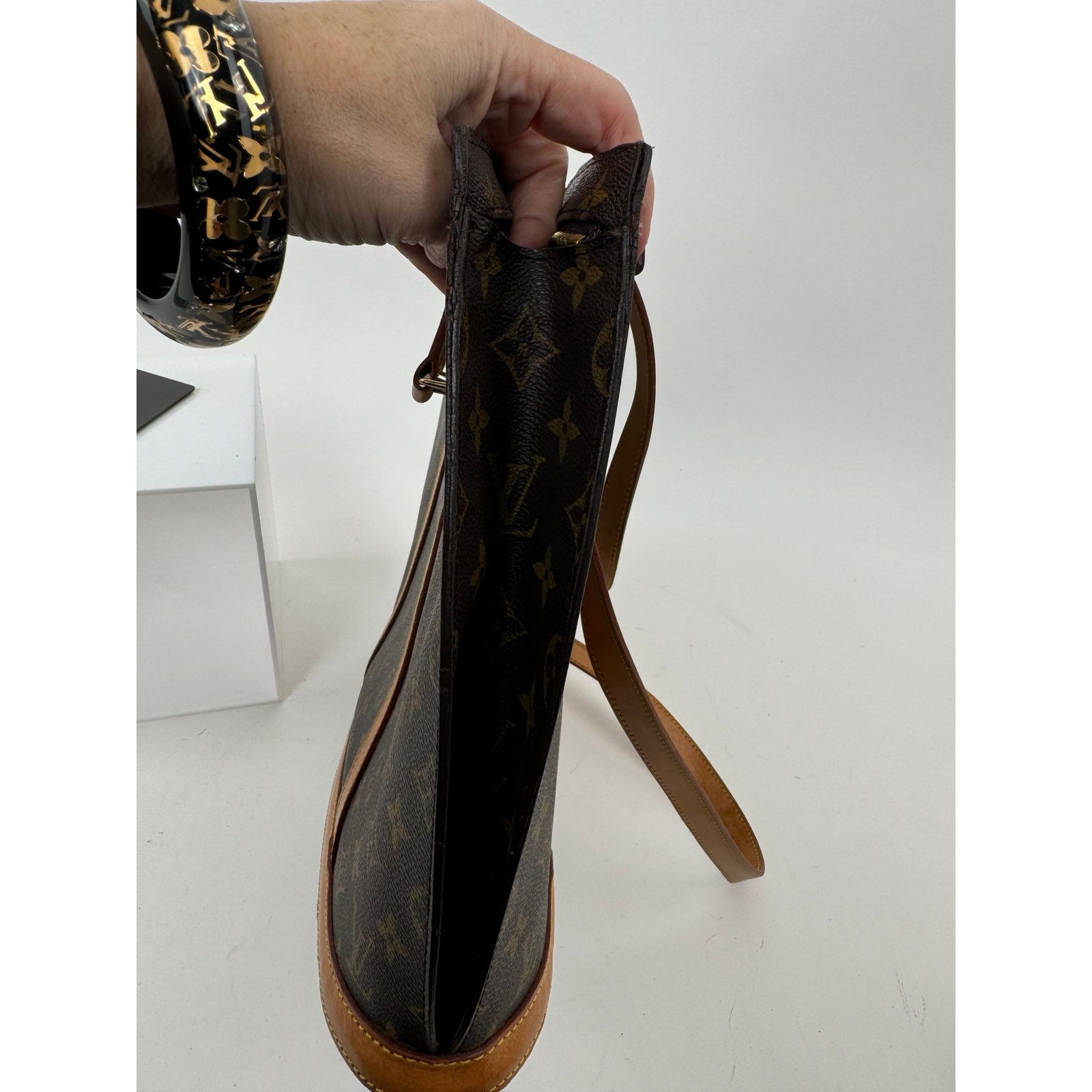 Louis Vuitton Louis Vuitton Brown Canvas Monogram Babylone Top Handle Bag Size ONE SIZE - 7 Thumbnail