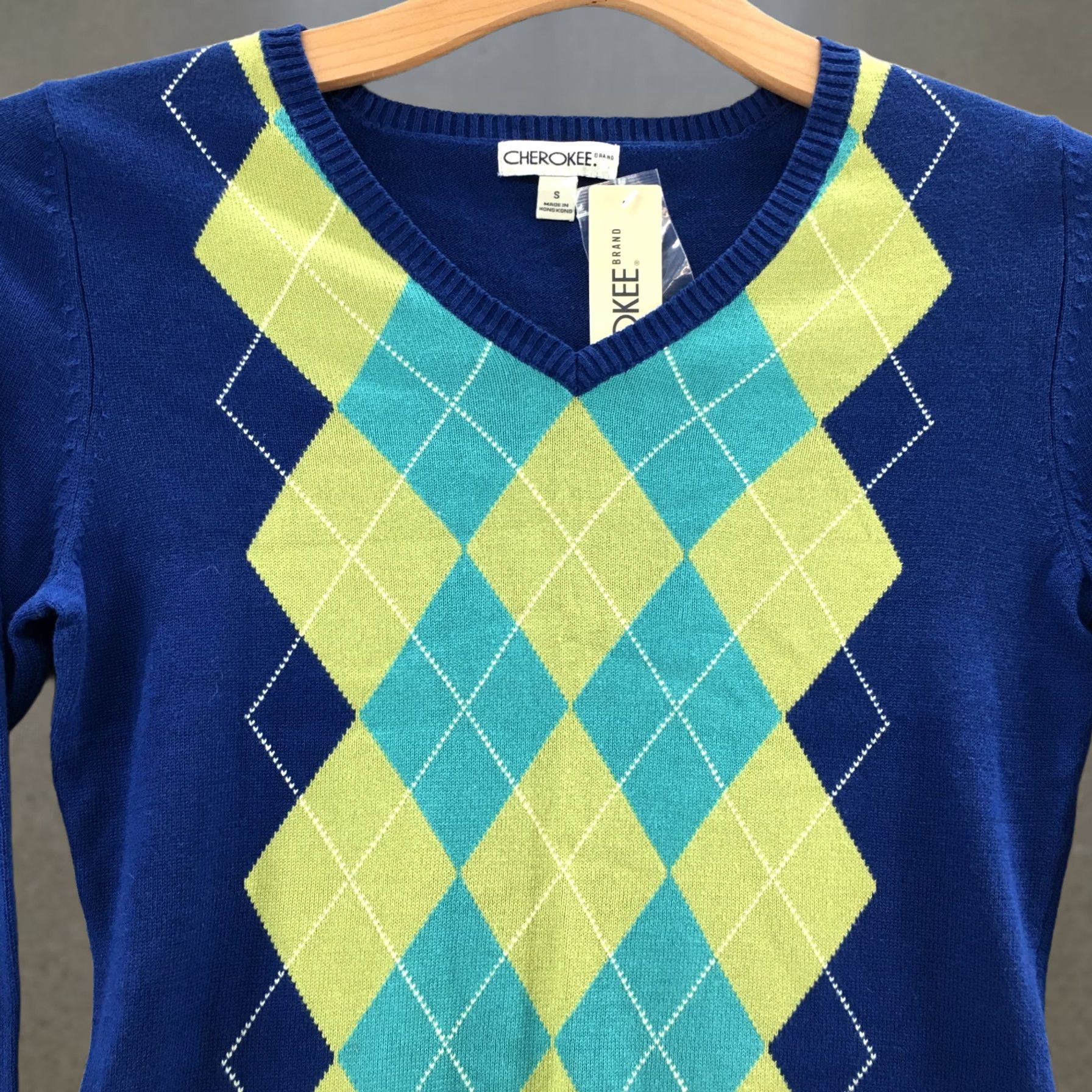 Cherokee Cherokee Pullover Sweater Womens S Blue Plaid VNeck Knit NEW Size S / US 4 / IT 40 - 1 Thumbnail