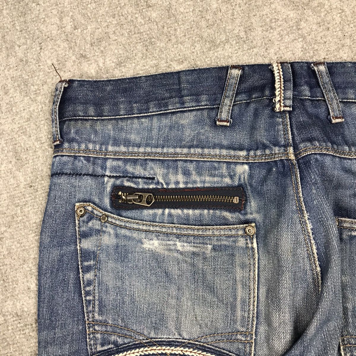 Japanese Brand × Zara Distressed japan style denim Zara jeans pants Size US 32 / EU 48 - 13 Thumbnail