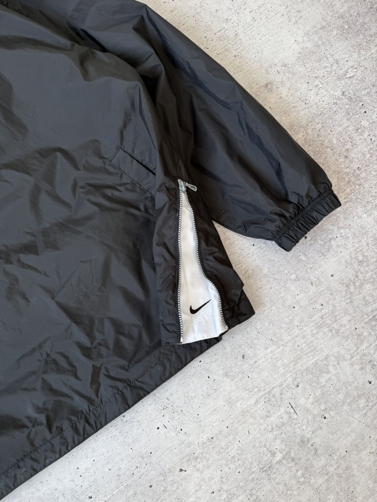 Nike Vintage Nike Center Swoosh Anorak Jacket Y2K Size L Size US L / EU 52-54 / 3 - 8 Thumbnail
