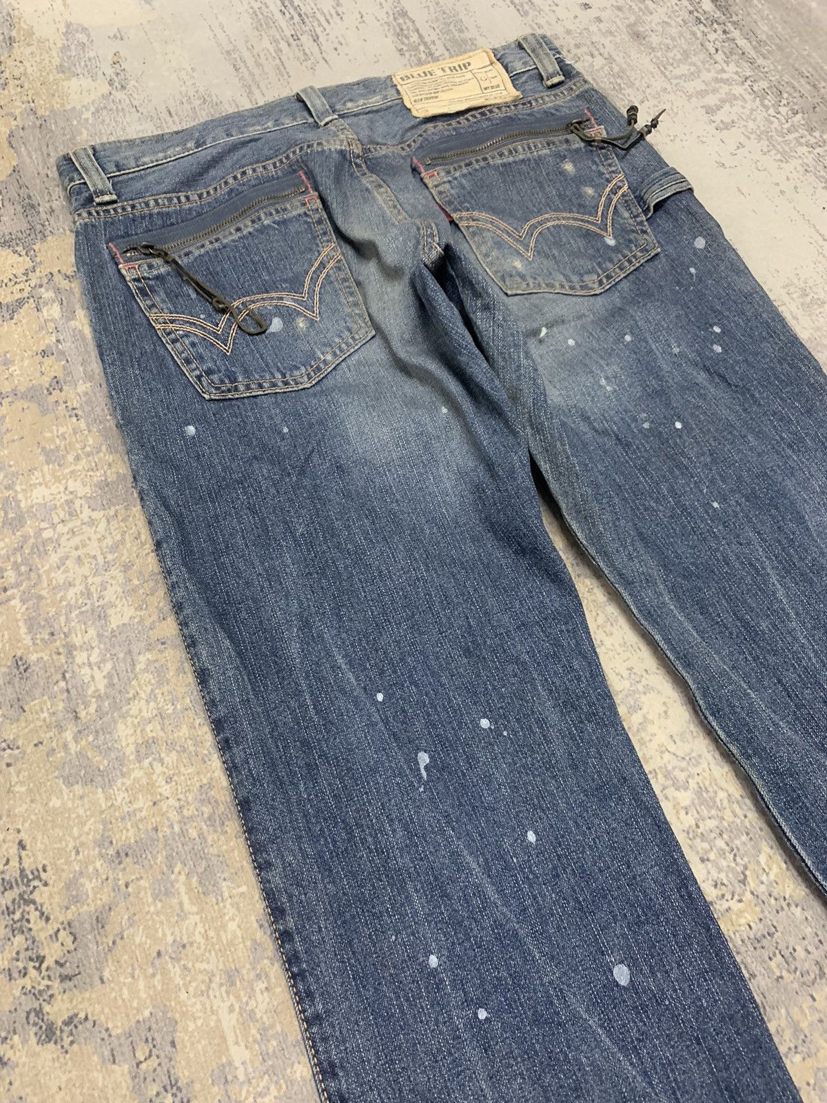 Edwin EDWIN BLUE TRIP CLAW MARK TOKYO DISTRESS DENIM JEANS Size US 32 / EU 48 - 11 Thumbnail