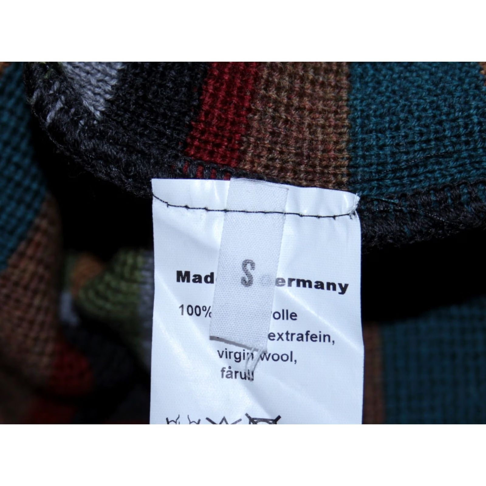 Vintage Deerberg Vest Wool Deerberg Womens Vest Short Wool Vest Multicoloured Round Neck Size S Womens Clothing Size 28" / US 6 / IT 42 - 5 Thumbnail