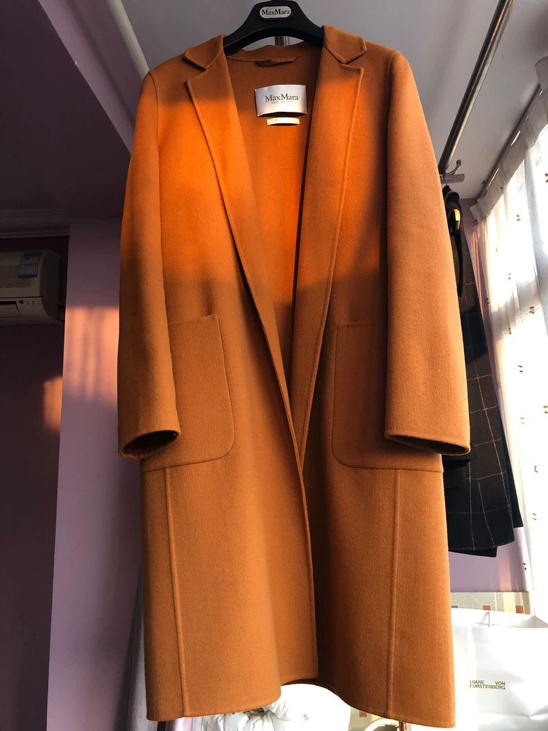 Max Mara Max Mara long coat Size M / US 6-8 / IT 42-44 - 1 Thumbnail