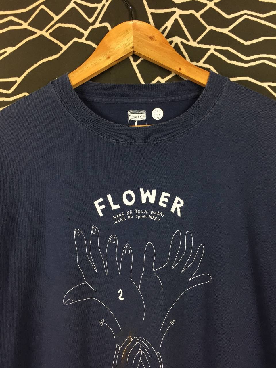 Japanese Brand Hidehiko Kado Ring Bells Hand Talk Heart Talk Pop Art Tee Size US L / EU 52-54 / 3 - 3 Thumbnail