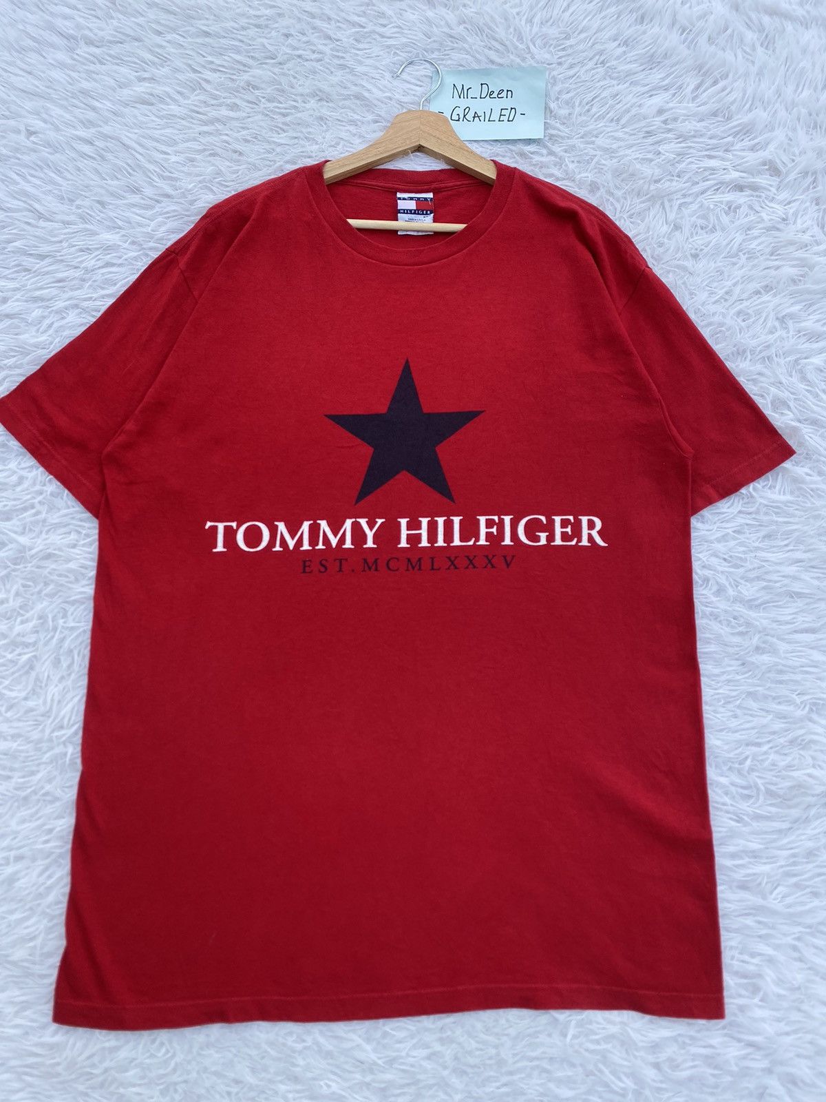 Tommy Hilfiger Rare Vintage Tommy Hilfiger Big Logo Spellout Tshirt Size US L / EU 52-54 / 3 - 5 Thumbnail