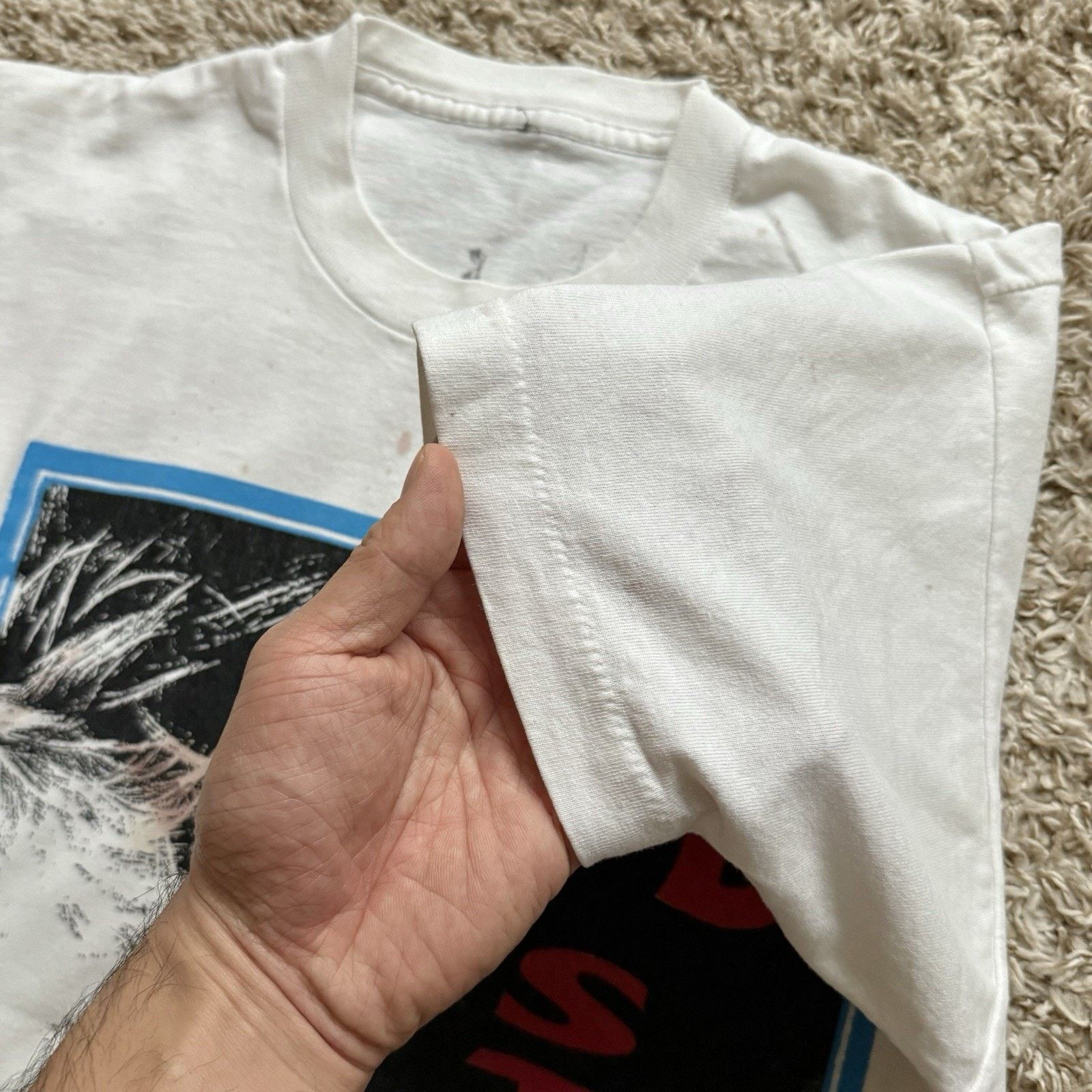 Vintage Vintage 1996 Rod Stewart World Tour White T-Shirt Distressed Size US L / EU 52-54 / 3 - 5 Thumbnail