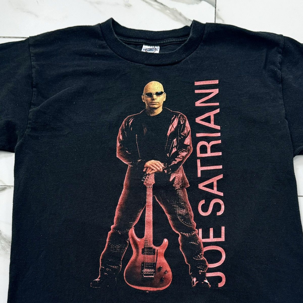 Band Tees VINTAGE 90s JOE SATRIANA TOUR TEE! Size US L / EU 52-54 / 3 - 3 Thumbnail