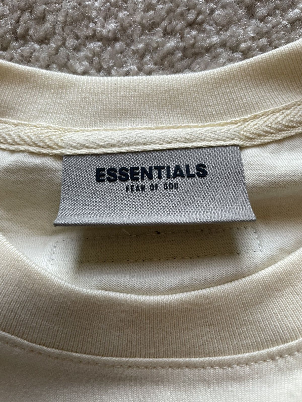 Fear of God Fear Of God Essentials - T-Shirt Size US S / EU 44-46 / 1 - 7 Thumbnail
