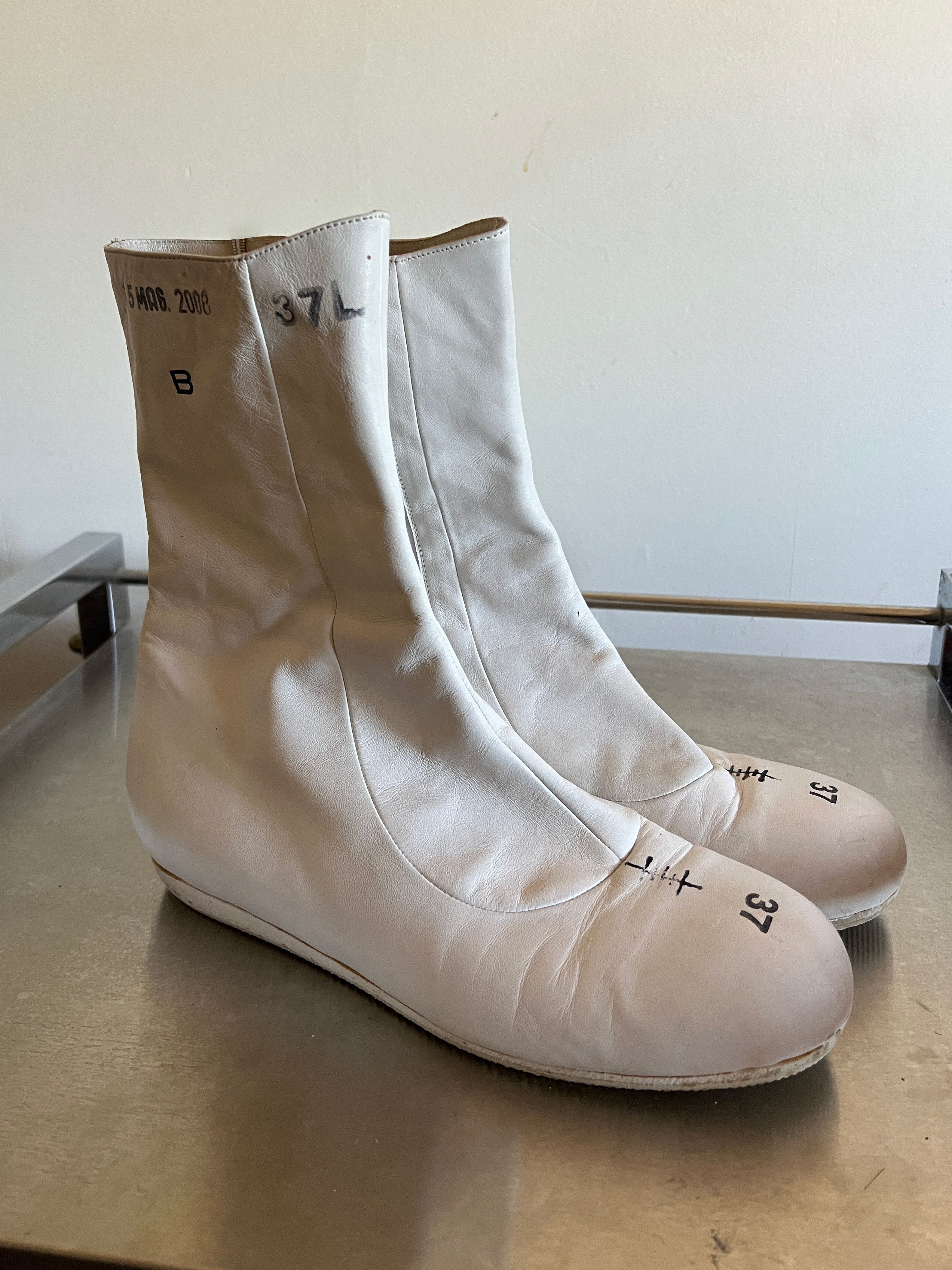 Other Biography by Engels-Strijbol White Leather Boots Size 37 Size US 7 / IT 37 - 6 Thumbnail