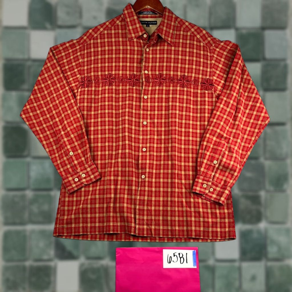 Tommy Hilfiger Tommy Hilfiger Shirt Large Red Check Embroidered Floral Button-Up Long Sleeve Size US L / EU 52-54 / 3 - 1 Thumbnail