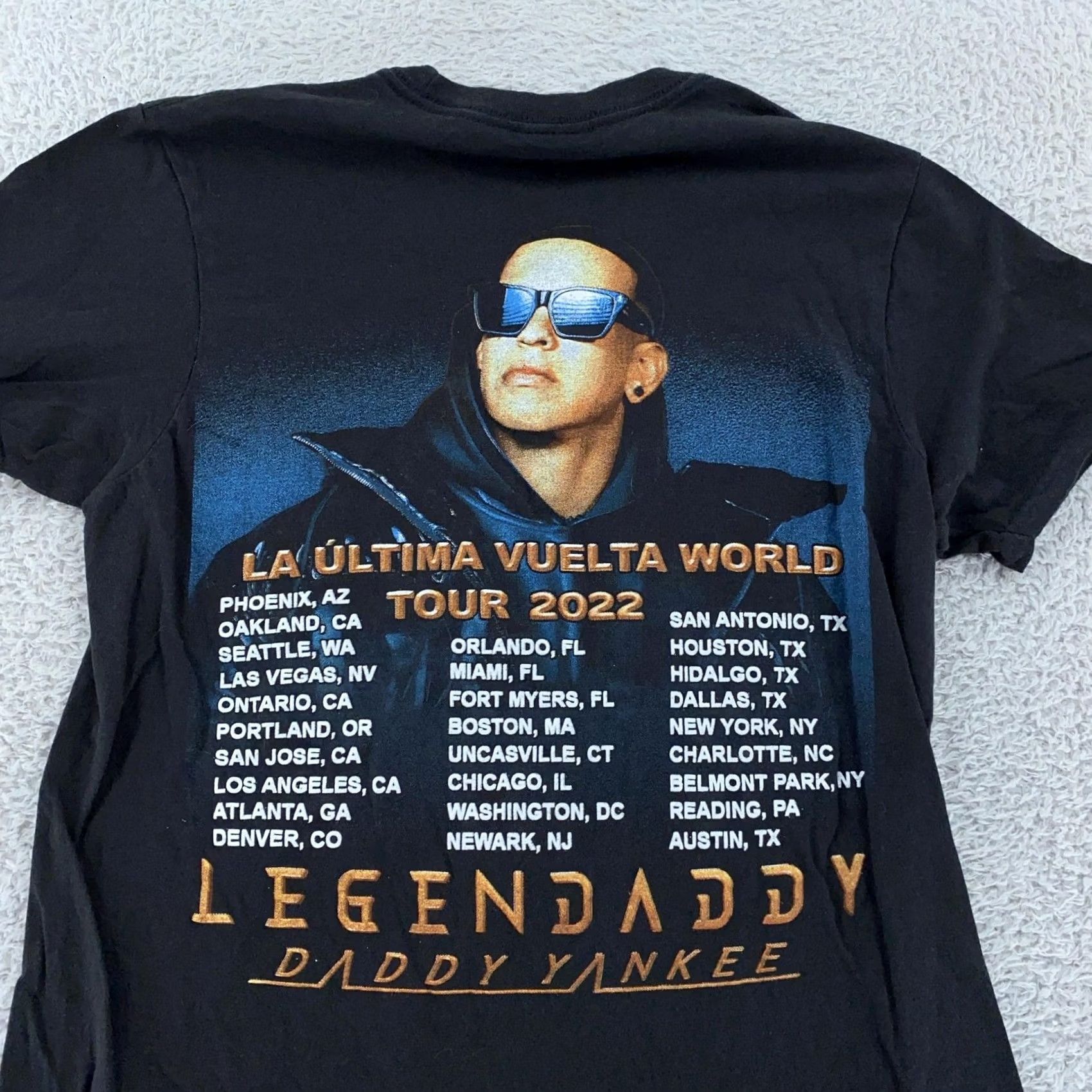 Delta Delta 2022 Daddy Yankee Legendaddy World Tour Shirt XS Black Crew Neck Short Sleeve Graphic Print Concert Tee Mens XS Size US XS / EU 42 / 0 - 3 Thumbnail