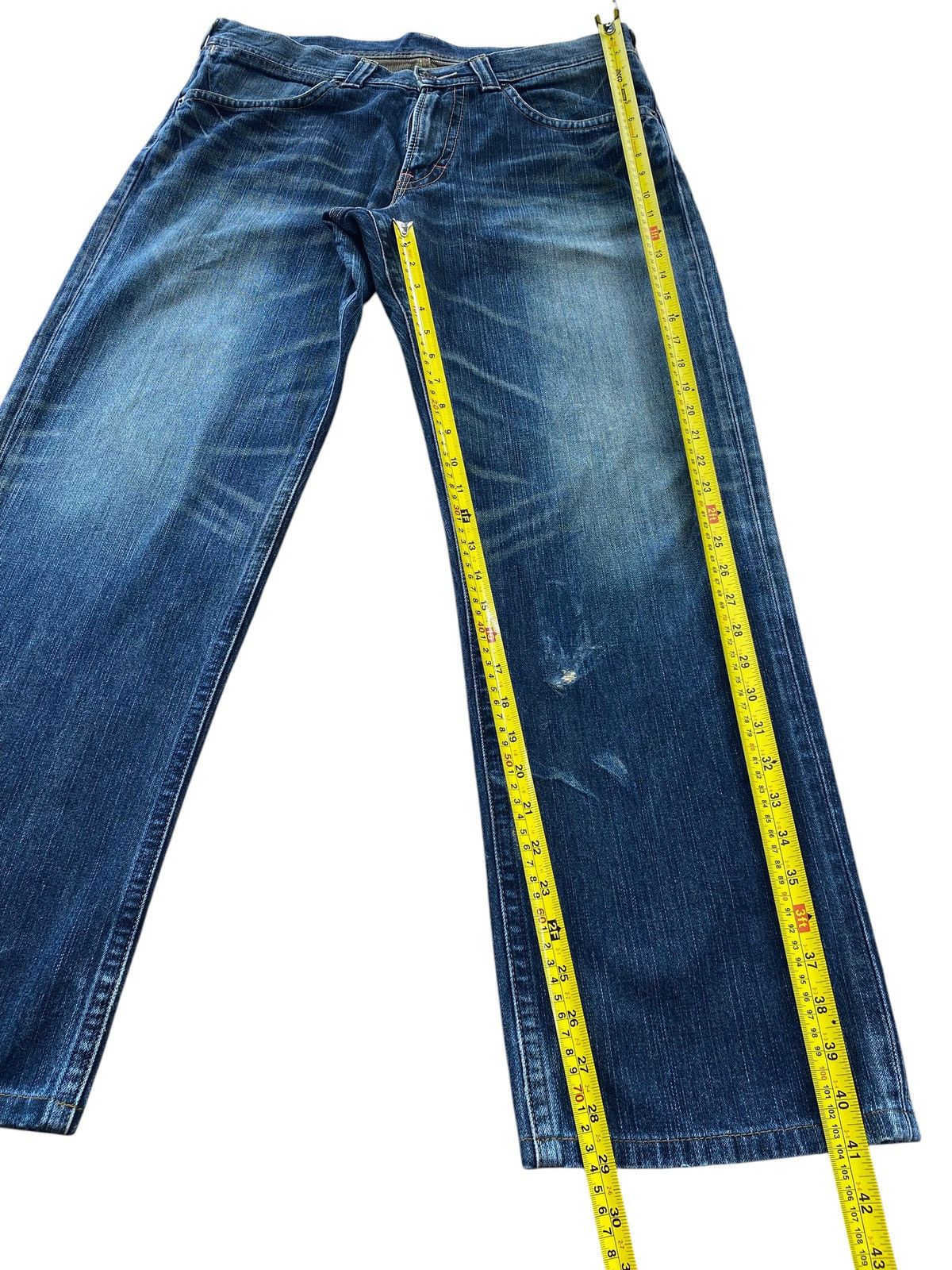 Wrangler Wrangler Faded Blue Wash Whiskered Straight Leg Style Jeans Size US 36 / EU 52 - 8 Thumbnail