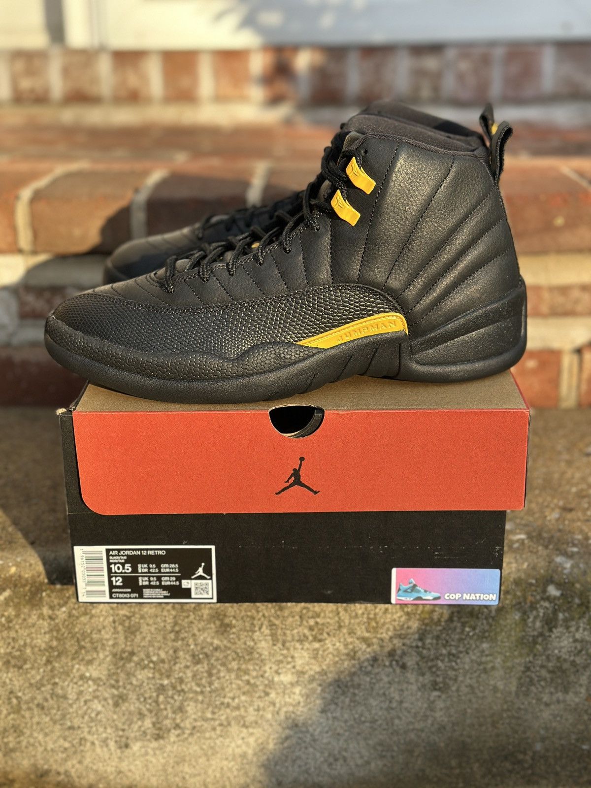 Jordan Brand Nike Air Jordan 12 Retro Black Taxi (10.5M) Size US 10.5 / EU 43-44 - 2 Thumbnail