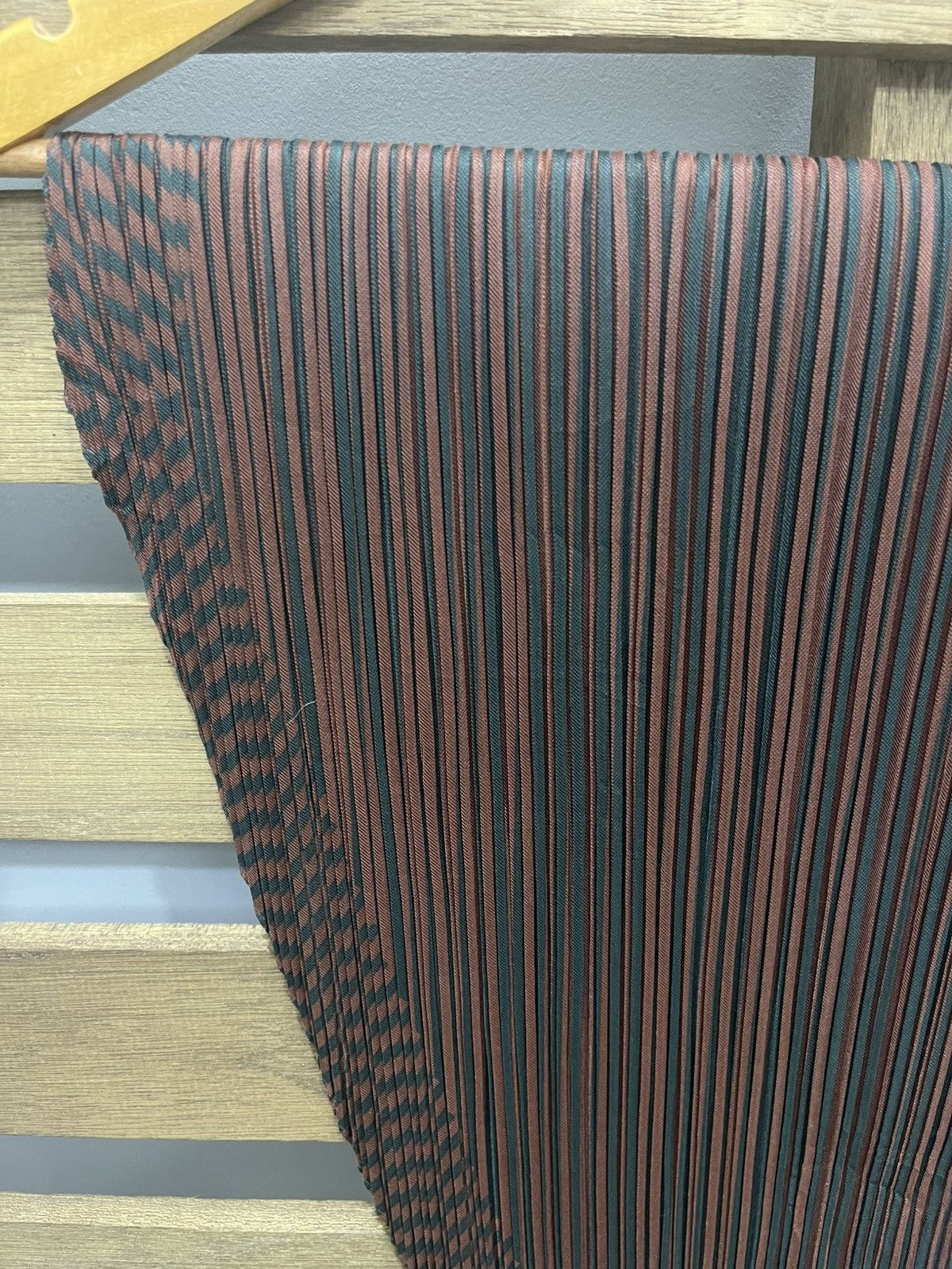 Pleats Please Issey Miyake Issey Miyake Pleats Please "Madame-T" Inspired Zigzag Scarf Size ONE SIZE - 2 Thumbnail