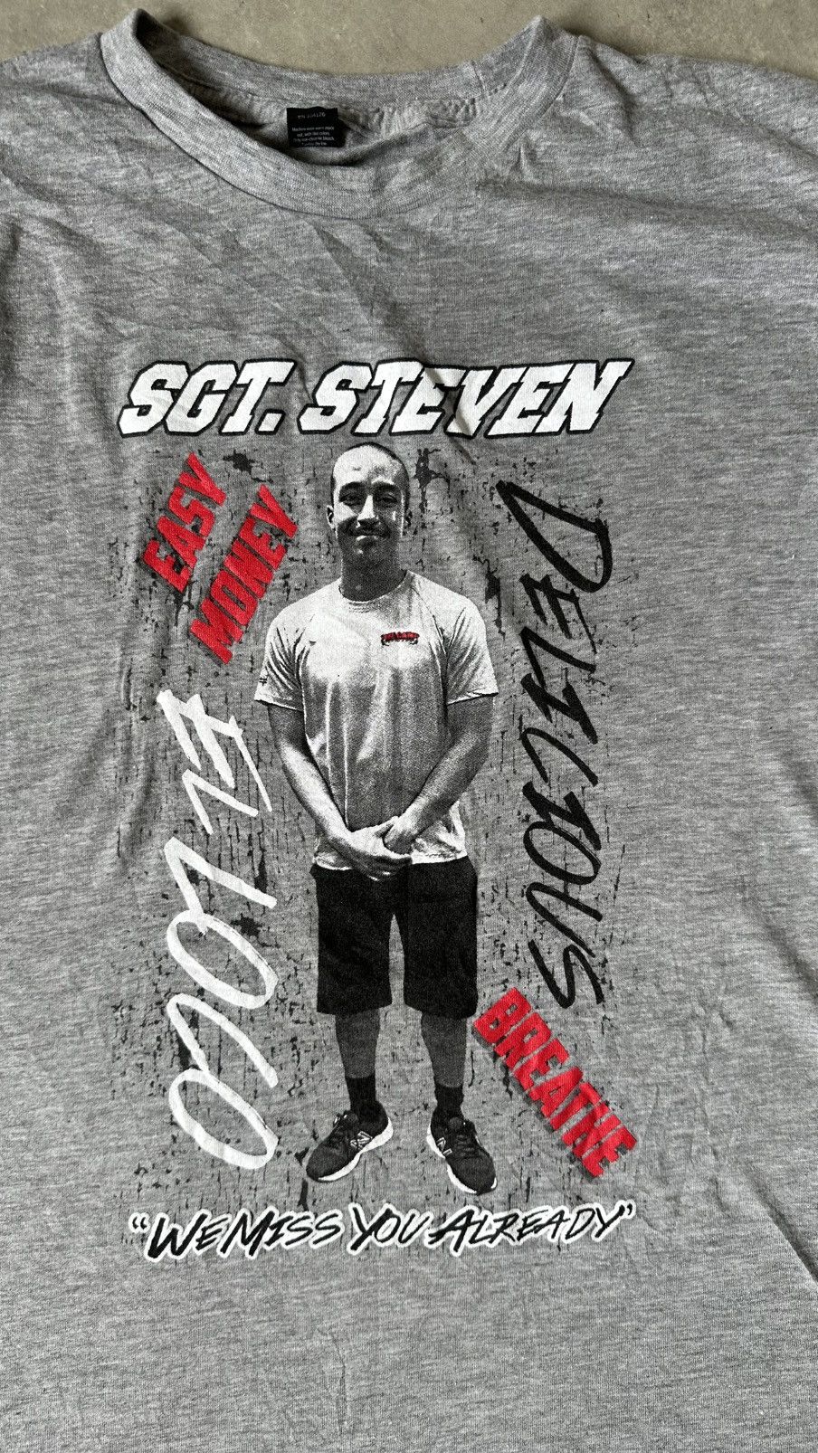 Tultex VINTAGE SGT.STEVEN EL LOCO MEMORIAL TEE Size US M / EU 48-50 / 2 - 2 Thumbnail