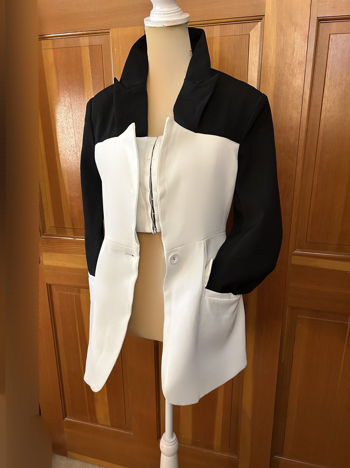 Designer × Other Nwt, Lavishly Paris Women’s Chic Colorblock Patchwork Blazer Size M / US 6-8 / IT 42-44 - 5 Thumbnail