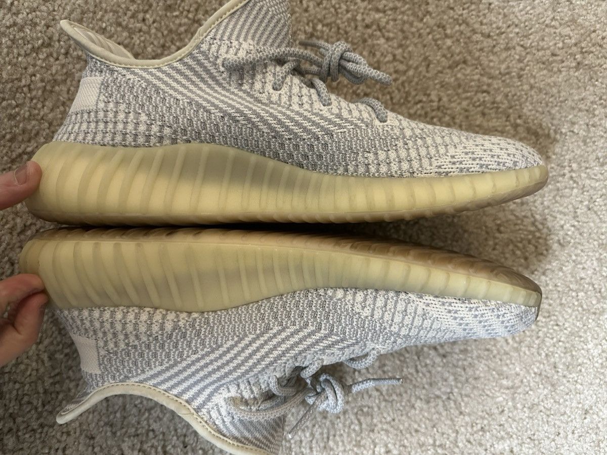 Adidas Adidas Yeezy Boost 350 V2 Size US 11 / EU 44 - 6 Thumbnail