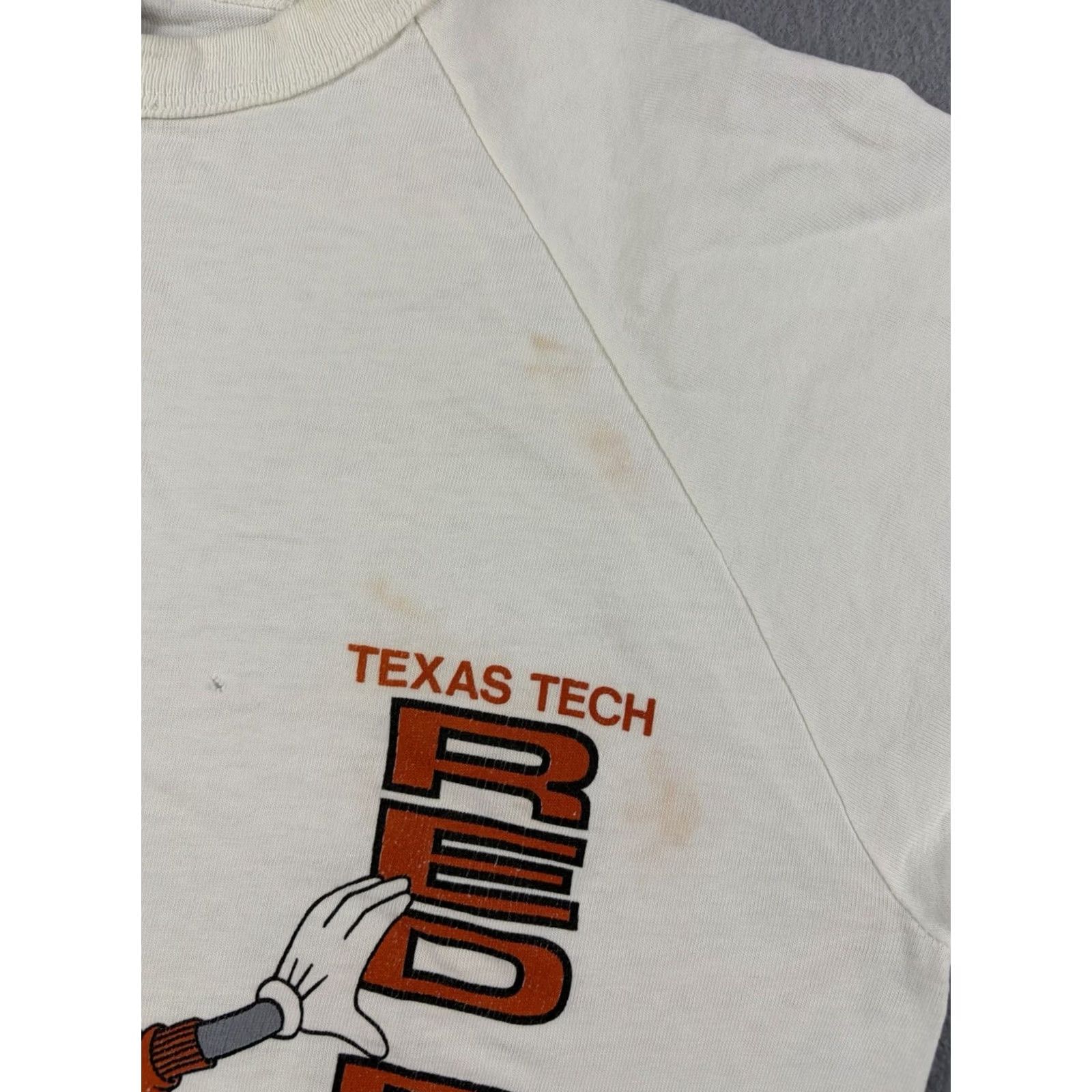 Nutmeg VINTAGE Texas Tech Red Raiders T Shirt Mens M Bugs Bunny 80s Nutmeg White Crew Neck Short Sleeve Regular Pattern Solid Size US M / EU 48-50 / 2 - 3 Thumbnail