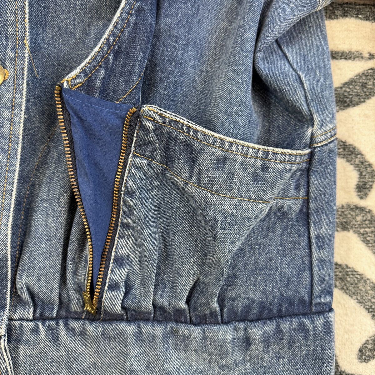 Vintage Vintage 70s Denim Jacket L Size US L / EU 52-54 / 3 - 3 Thumbnail