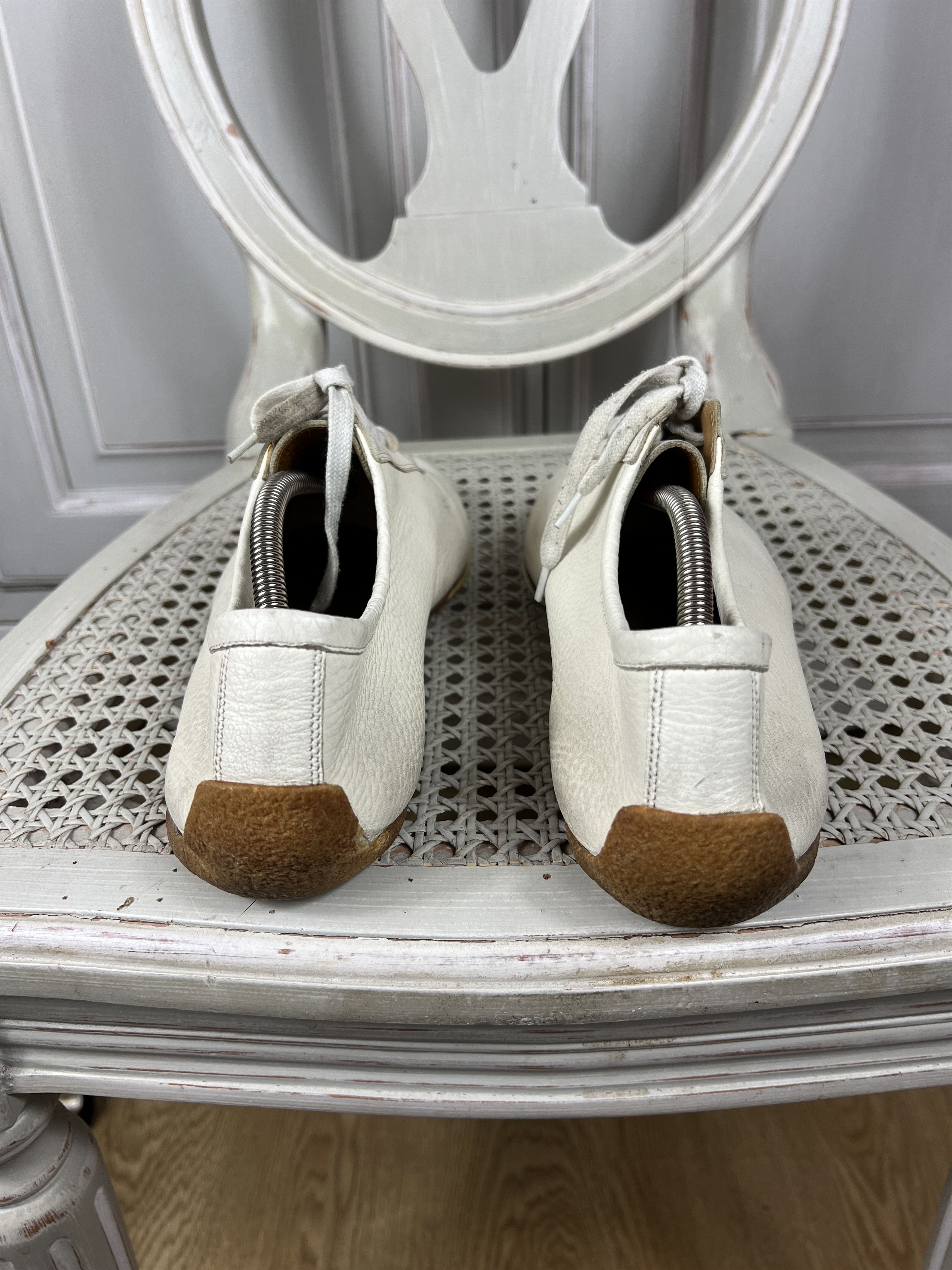 Gucci GUCCI WHITE CASUAL SHOES 90S Size US 10 / EU 43 - 5 Thumbnail
