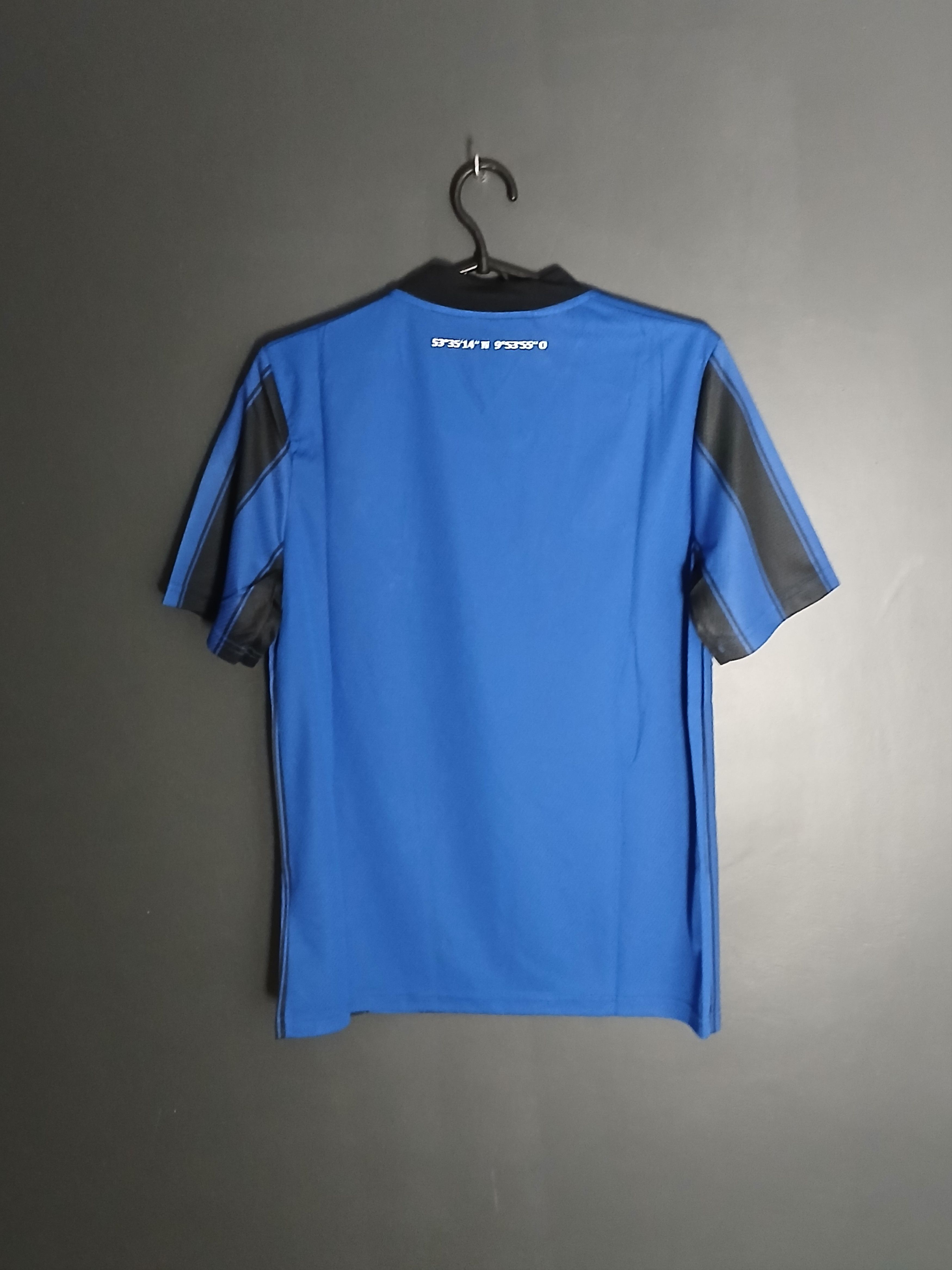 Other KIDS Hamburger SV 21/22 Away Football Jersey T-Shirt Size US S / EU 44-46 / 1 - 2 Thumbnail