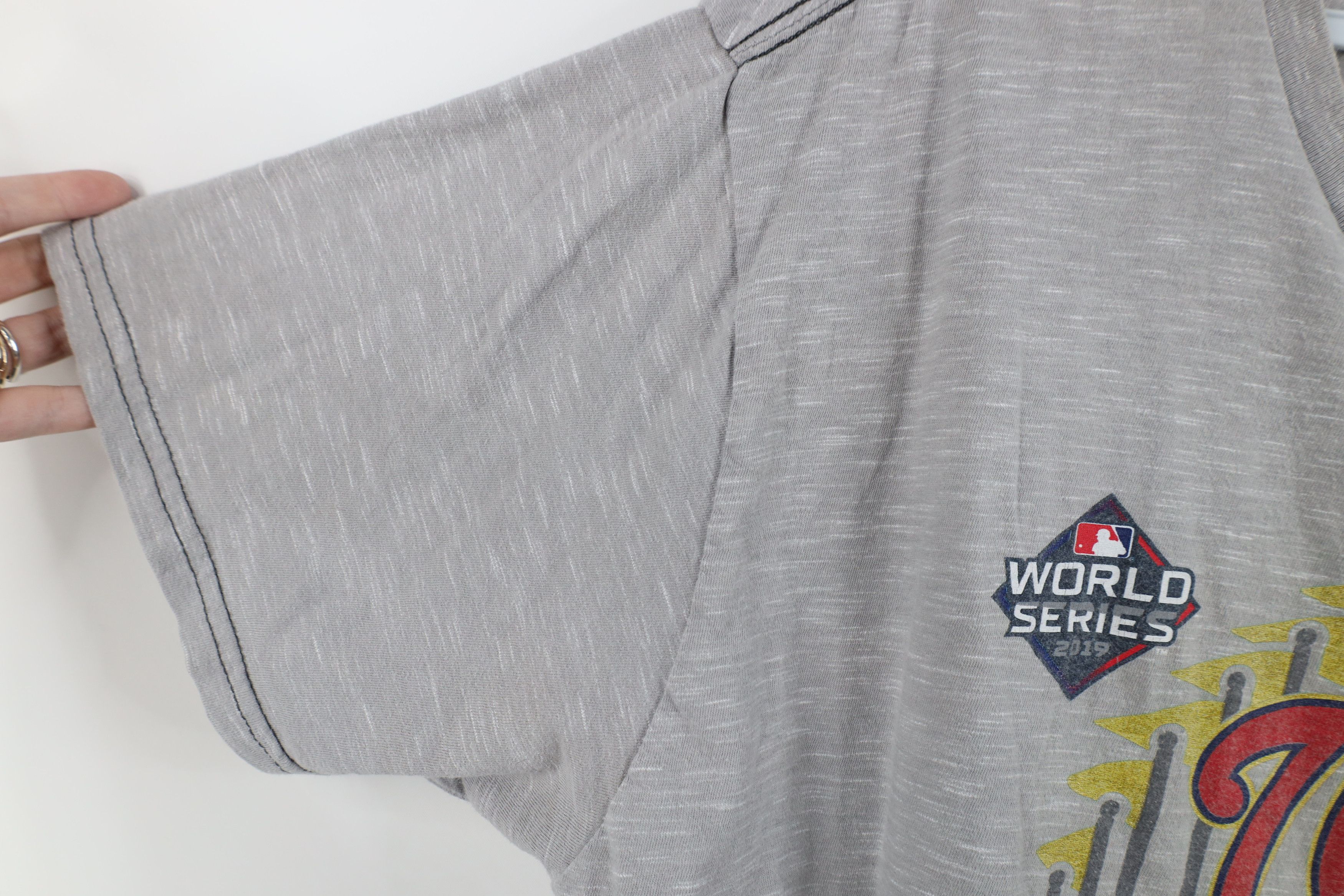 Vintage Fanatics World Series Champs Washington Nationals T-Shirt Size US XL / EU 56 / 4 - 11 Thumbnail