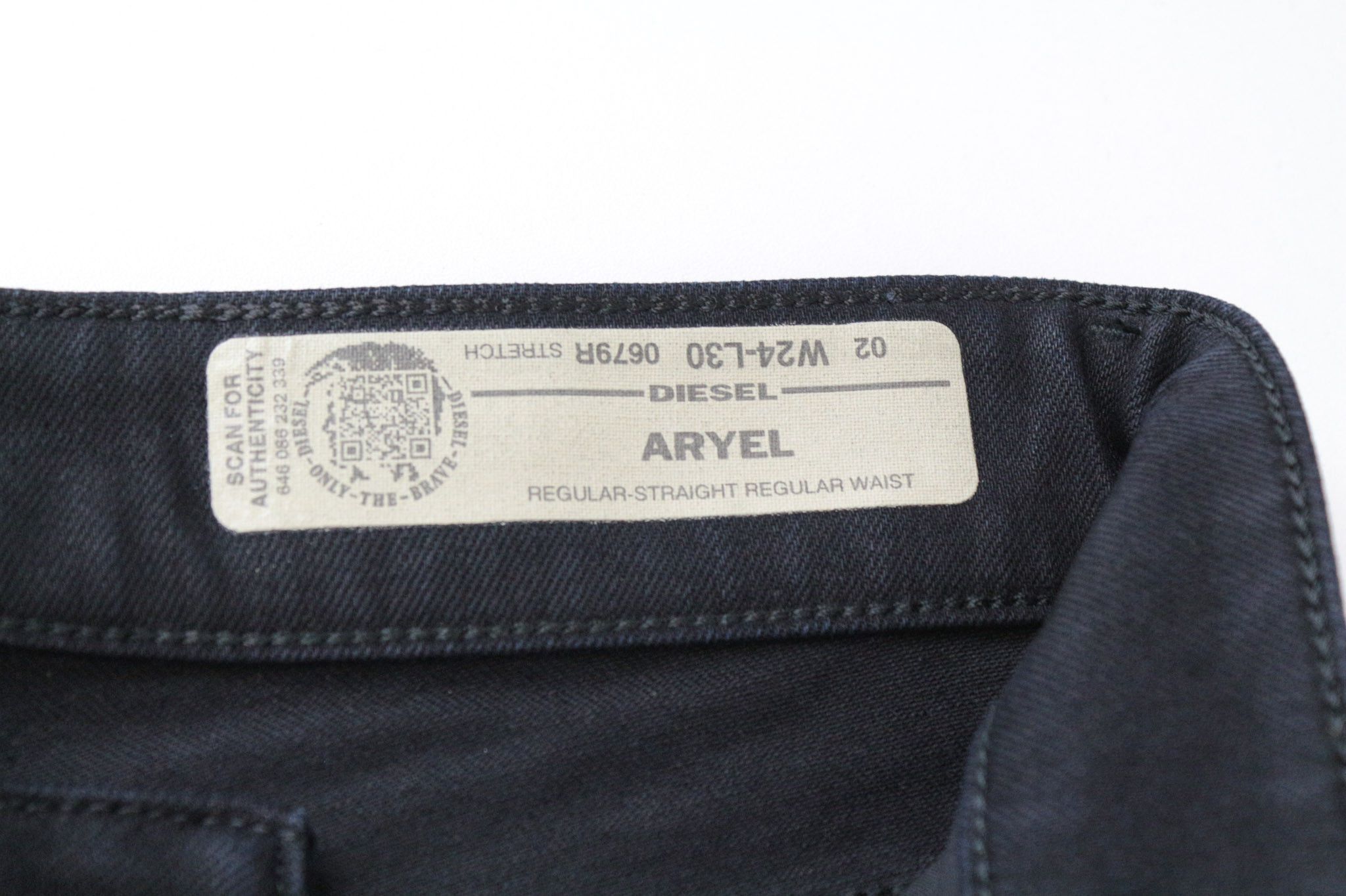 Diesel ARYEL 0679R W24/L30 Black Cotton Stretch Jeans 69379 Size 24" / US 00 / IT 34 - 6 Thumbnail
