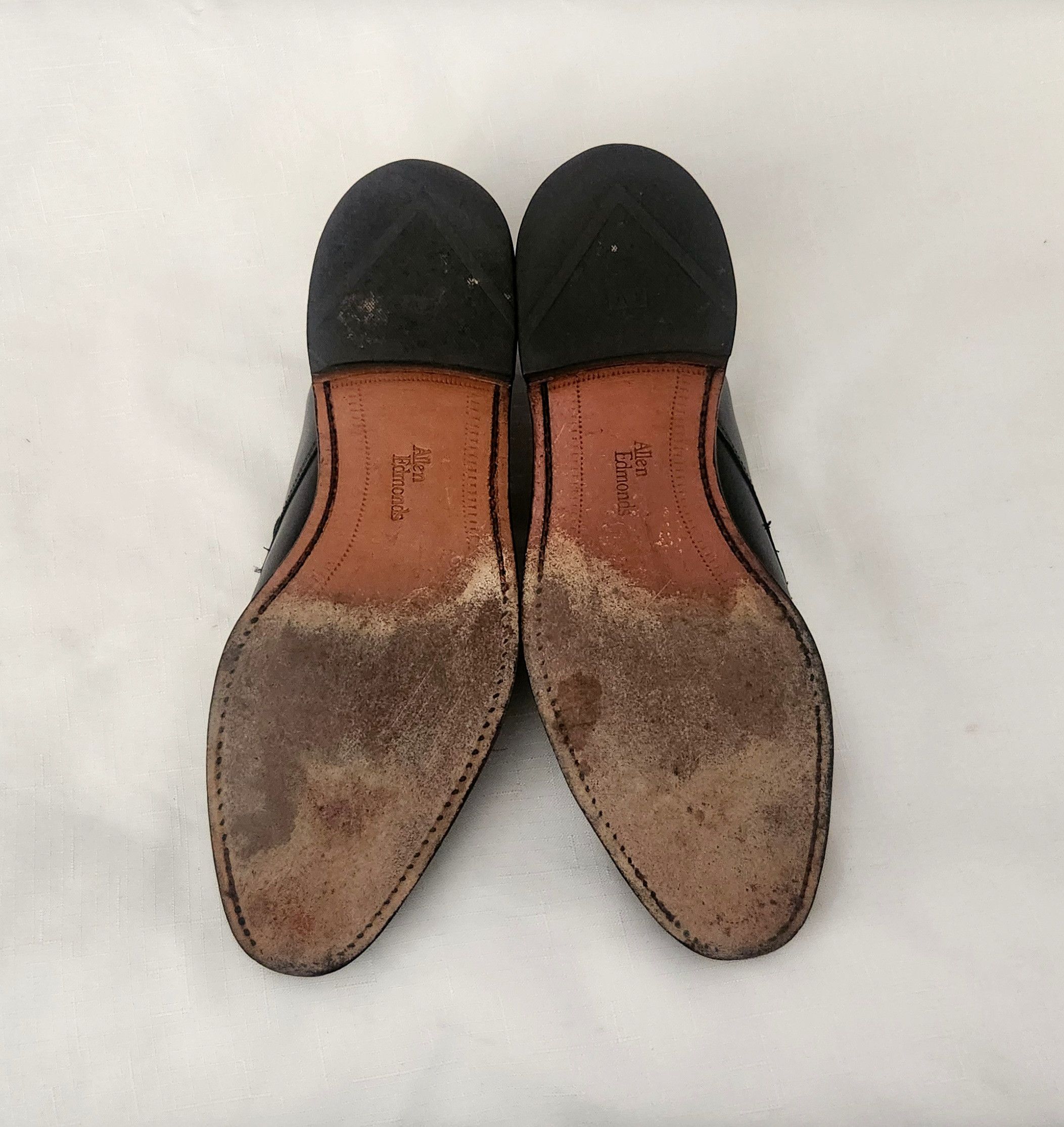 Allen Edmonds ALLEN EDMONDS Clifton Black Men 10.5 E Leather Shoes Cap Toe Size US 10.5 / EU 43-44 - 6 Thumbnail