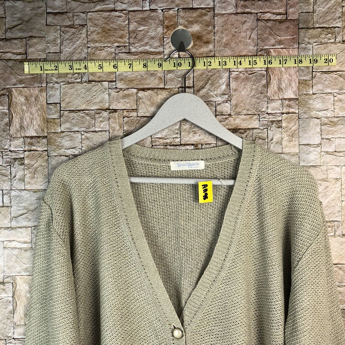Japanese Brand Inputt Superfee Cream Cardigan Knitwear #A1198 Size US M / EU 48-50 / 2 - 4 Thumbnail