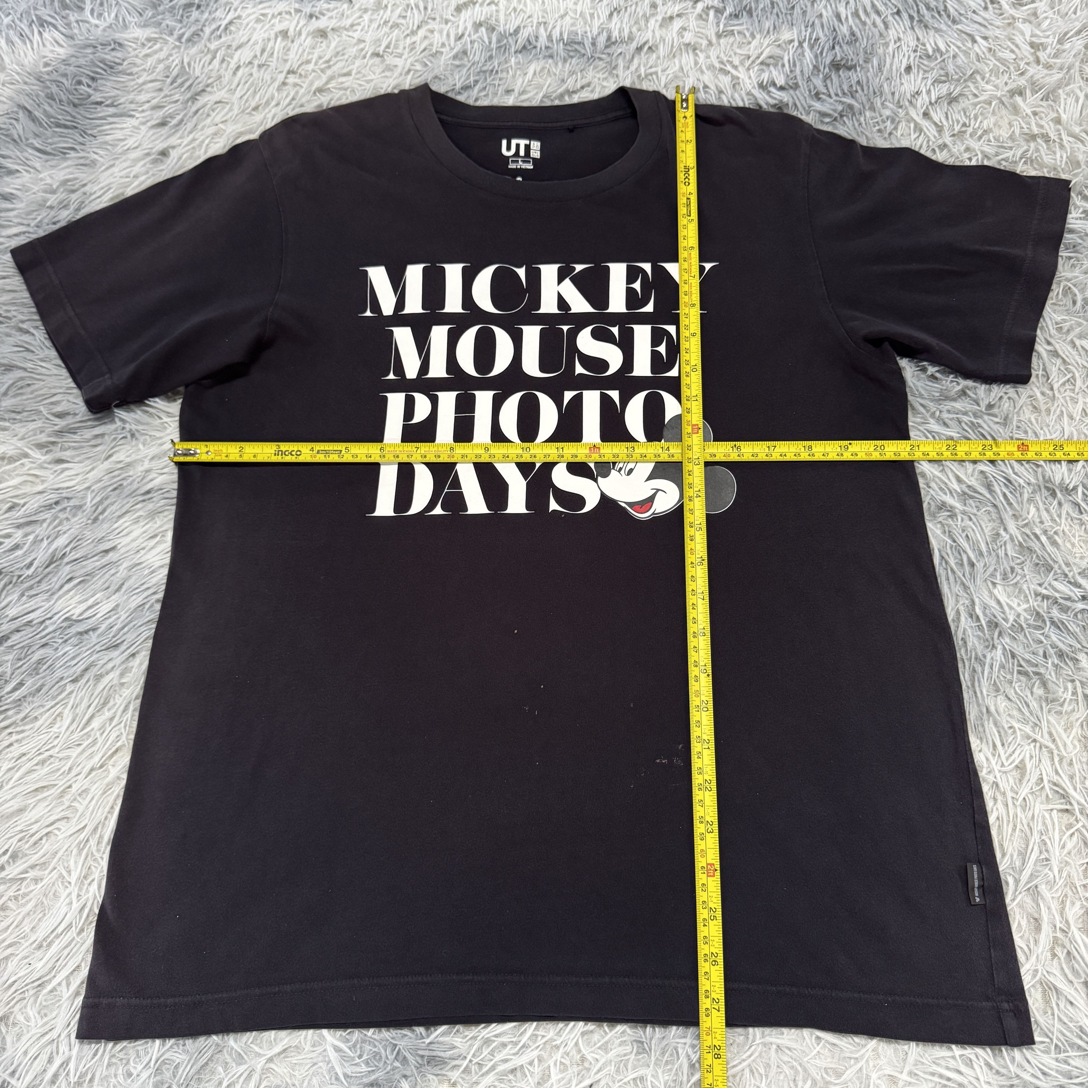 Uniqlo Uniqlo X Mickey Mouse Disney Tshirt Sunfaded Size US L / EU 52-54 / 3 - 5 Thumbnail