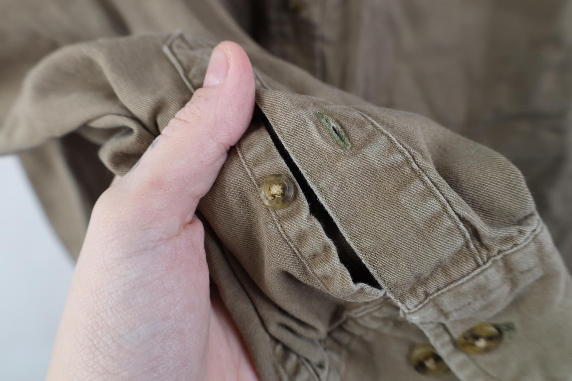 Vintage Vintage 90s Streetwear Stonewash Collared Button Down Shirt Size US M / EU 48-50 / 2 - 12 Thumbnail