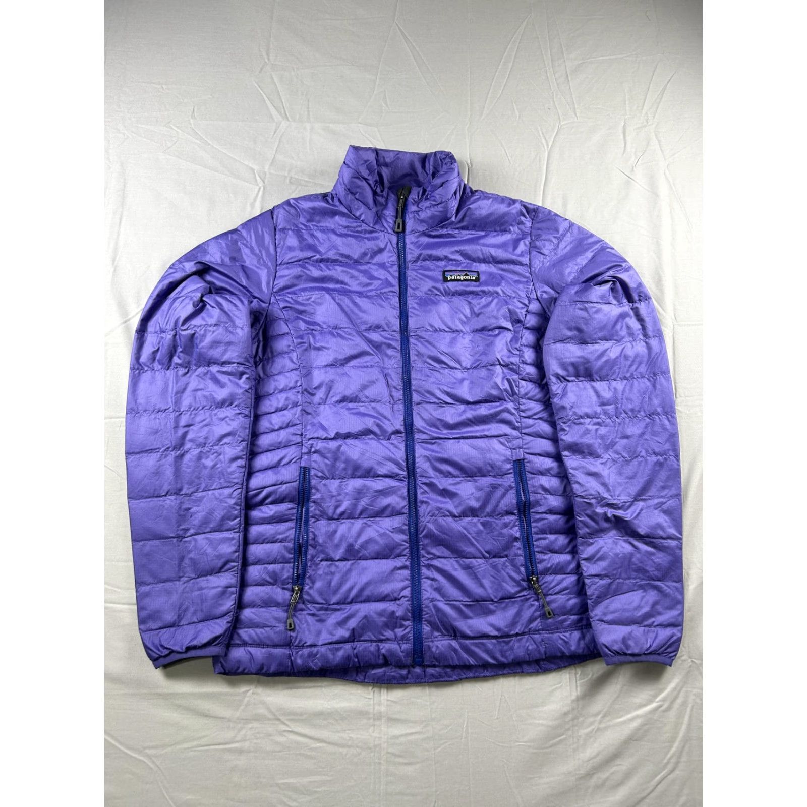 Patagonia Patagonia Jacket Women Small Purple Lightweight Puffer Full Zip Insulated Hiking Size S / US 4 / IT 40 - 2 Thumbnail