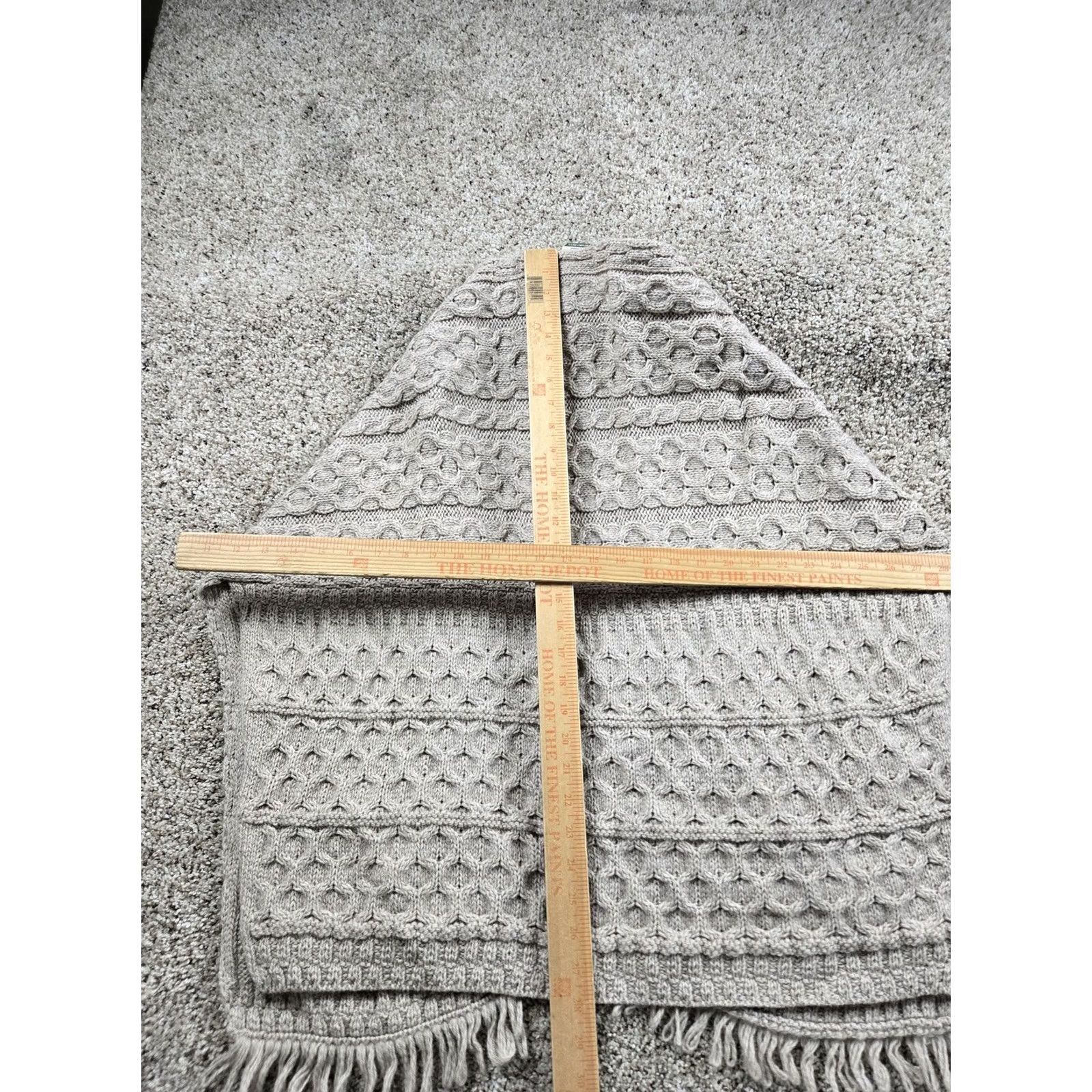 Vintage VINTAGE Carraig Donn Shawl Womens One Size Beige Aran Cable Knit Merino Wool Ireland Vest Size ONE SIZE - 6 Thumbnail