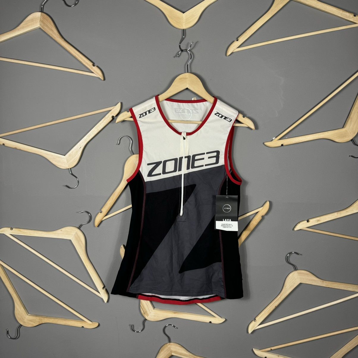 Other Zone3 Lava Sleeveless Top Size US XL / EU 56 / 4 - 1 Thumbnail