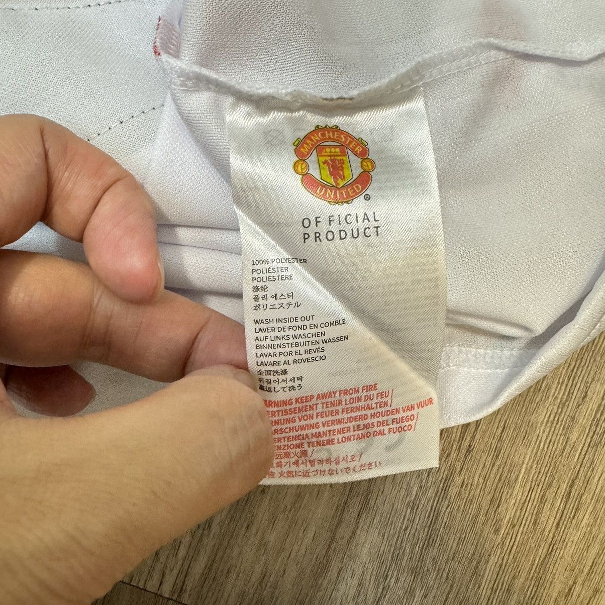 Other (Youth size)Manchester United 97/99 retro shirt #7 Beckham Size S / US 4 / IT 40 - 8 Thumbnail