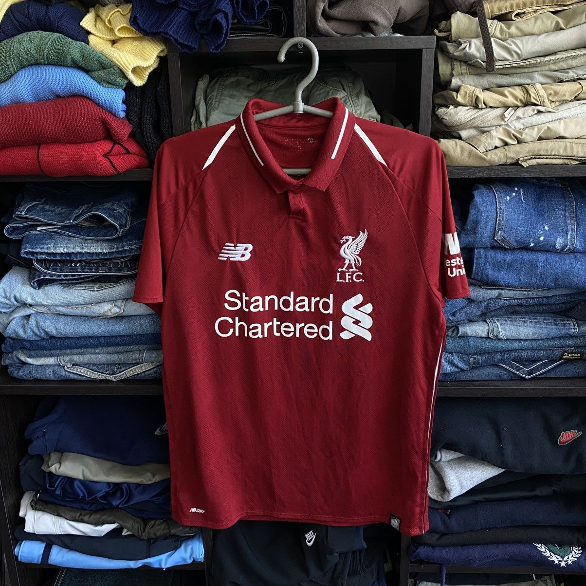 New Balance Mens New Balance Liverpool Home Red soccer jersey Size US S / EU 44-46 / 1 - 1 Thumbnail