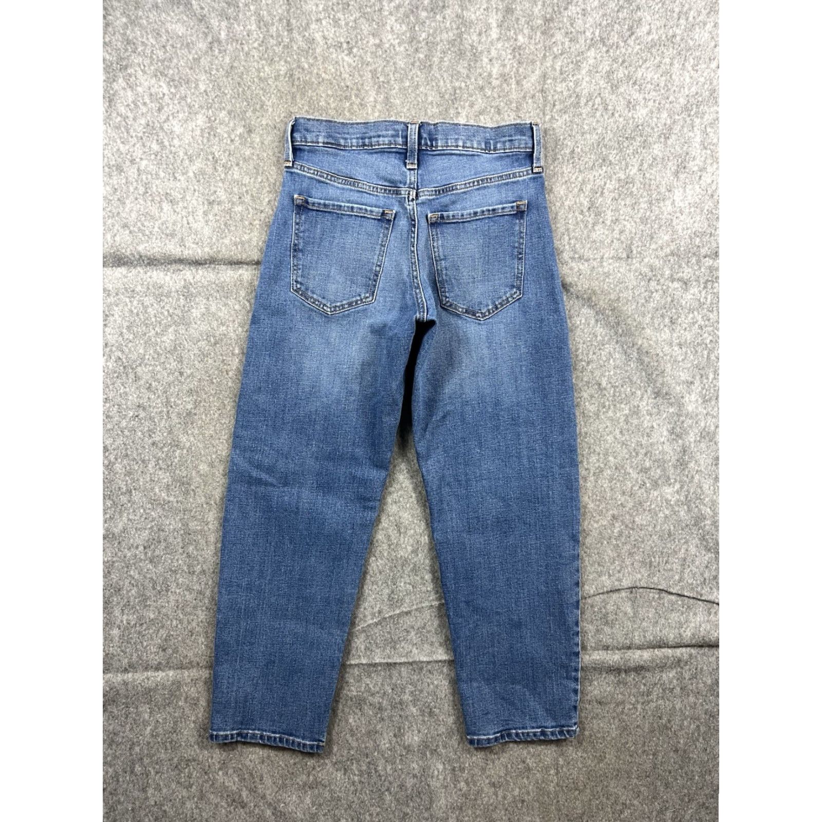 Banana Republic Banana Republic Jeans Women's High Rise Baggy Fit Barrel Leg 25/0 Denim Blue 5-Pocket City Casual Mens Womens Boys Girls Size 25" / US 0 / IT 36 - 2 Thumbnail