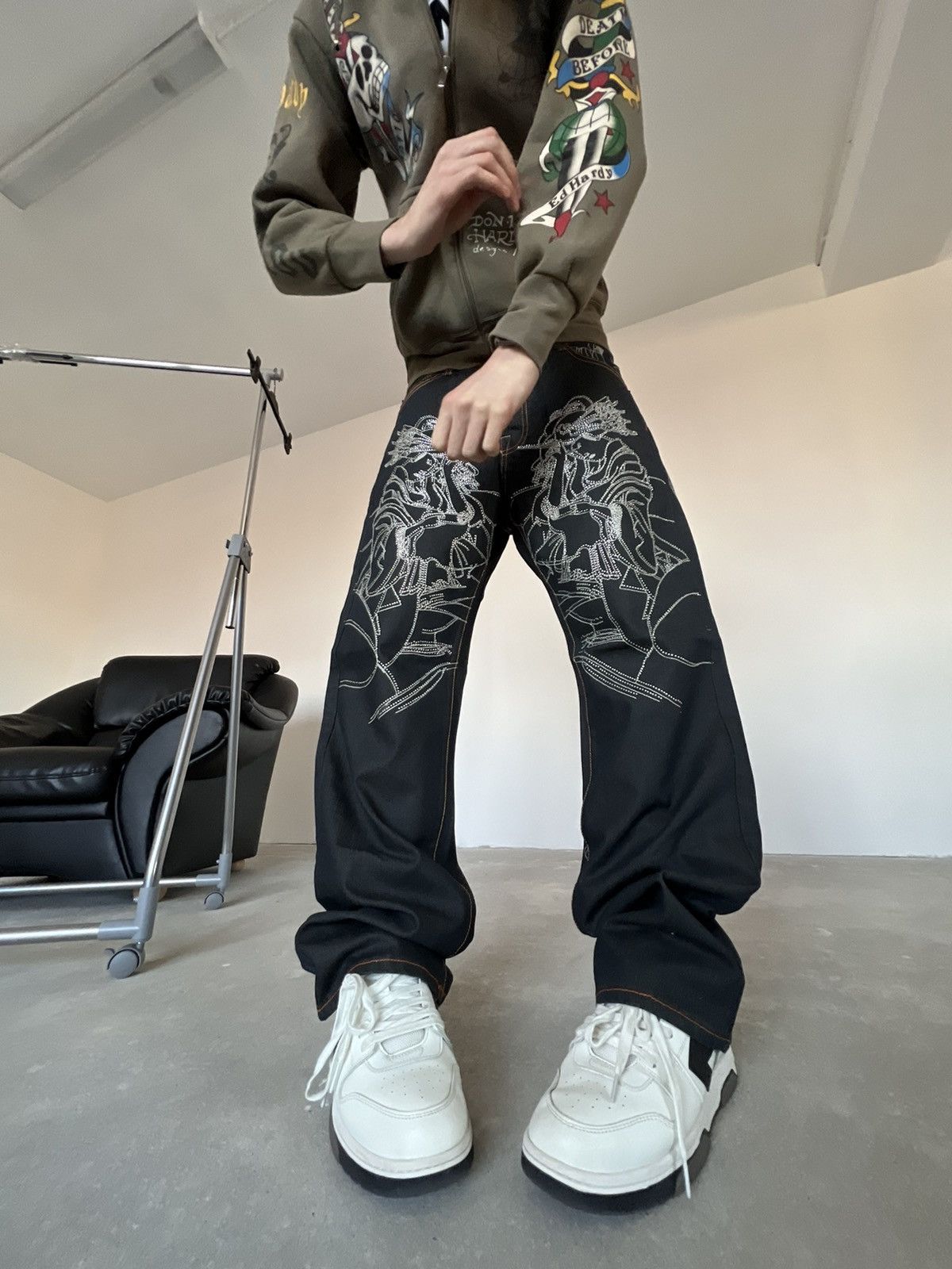 Christian Audigier New Christian Audigier Jeans Baggy Skate Fit Size US 36 / EU 52 - 12 Thumbnail