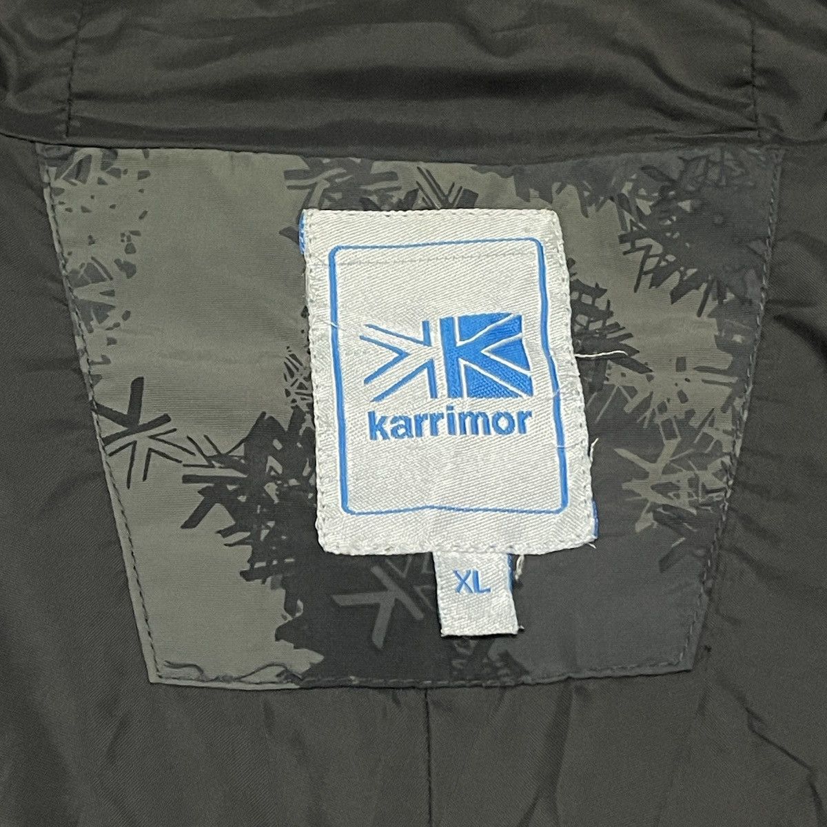 Karrimor Vtg Karrimor Camouflage Hooded Gorpcore WindbreakerJacket Size US XL / EU 56 / 4 - 23 Thumbnail