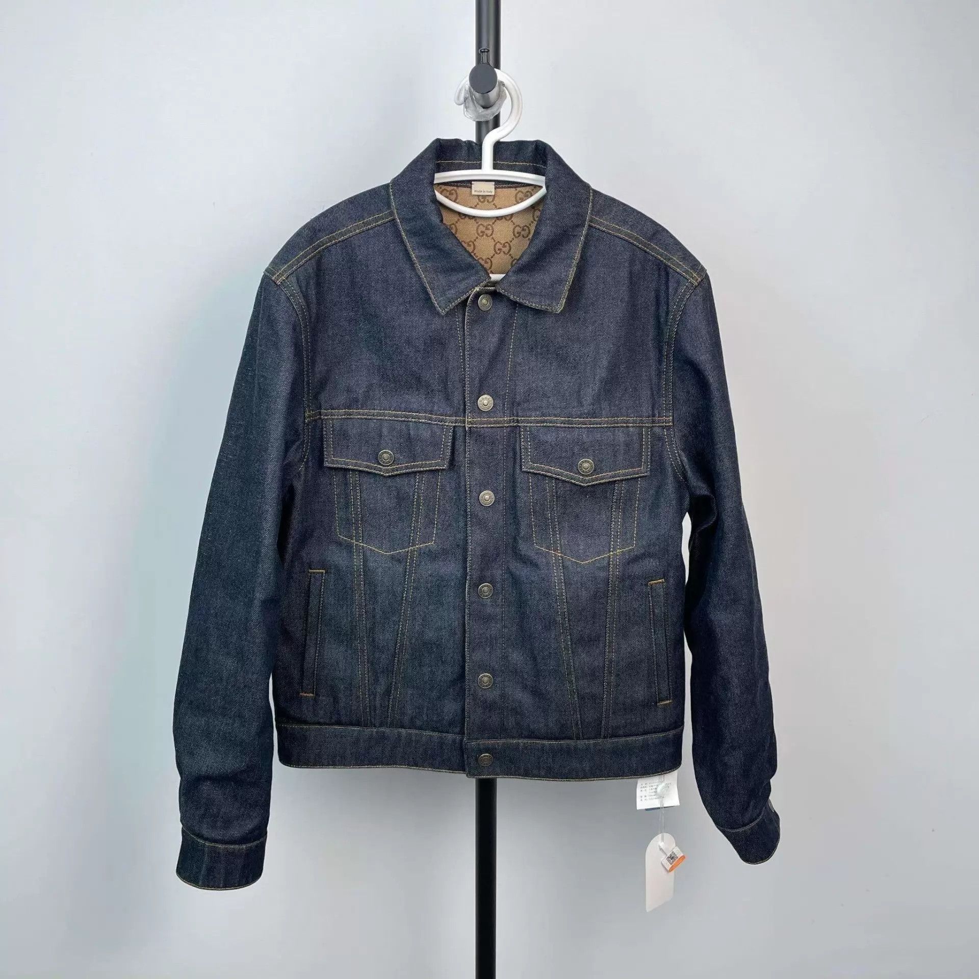 Gucci Gucci denim double-faced 44 jacket new with tags Size US S / EU 44-46 / 1 - 1 Thumbnail