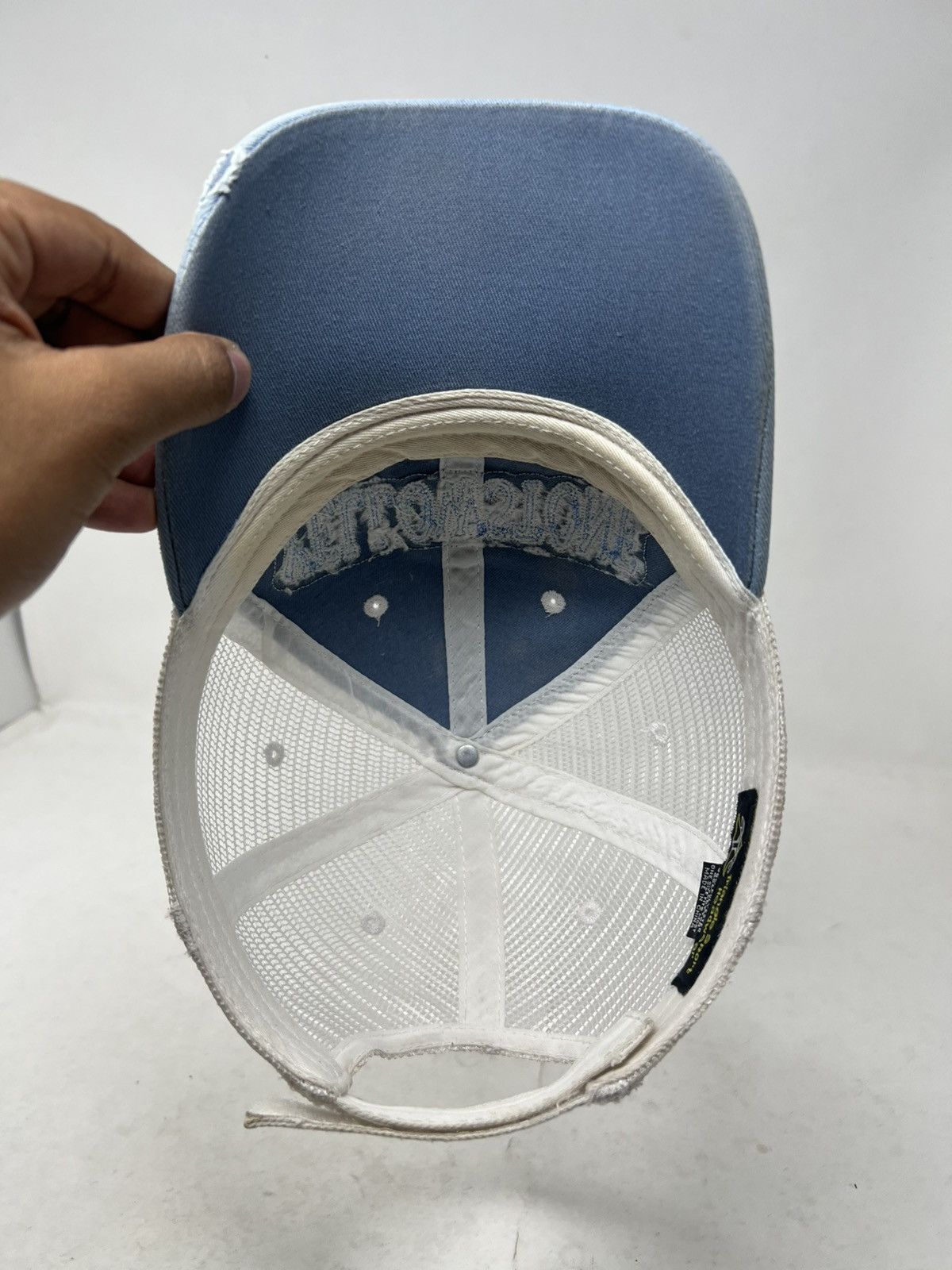 Japanese Brand Yellowstone Distressed Trucker Hat Size ONE SIZE - 7 Thumbnail