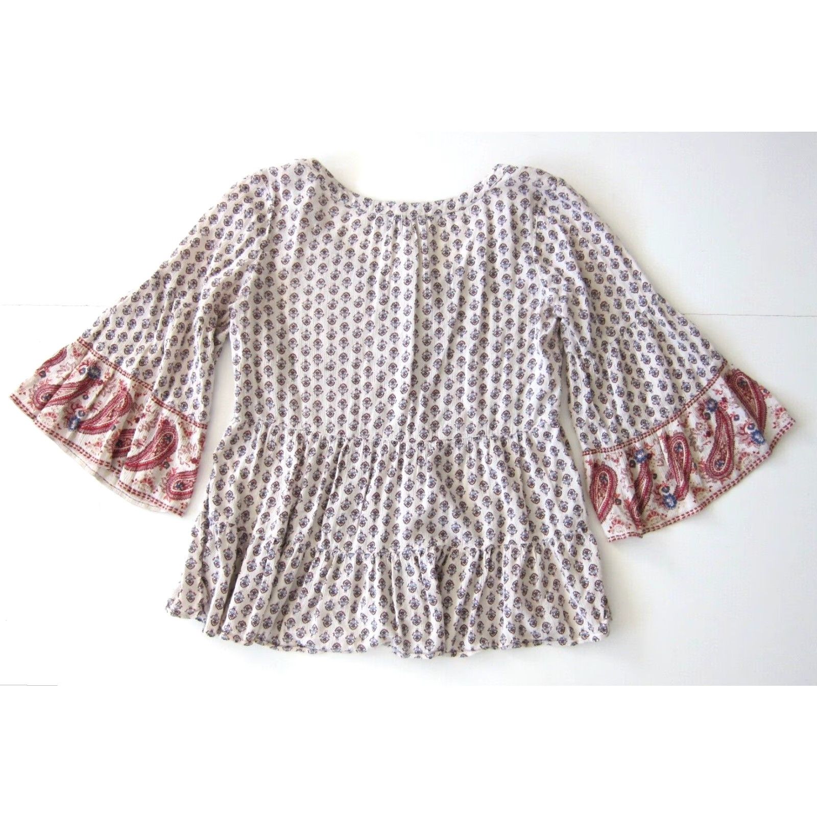 American Eagle Outfitters American Eagle Outfitters Blouse M Womens 3/4 Sleeve Round Neck Floral Peasant Blue Pink Paisley 100% Rayon Size M / US 6-8 / IT 42-44 - 2 Thumbnail