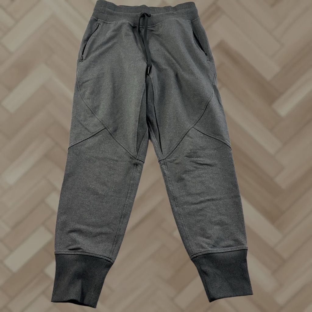 Lululemon Lululemon Metro Miles Jogger Athletic Sweatpants Women 6 Gray Sweatpants Mens? Size 28" / US 6 / IT 42 - 1 Thumbnail