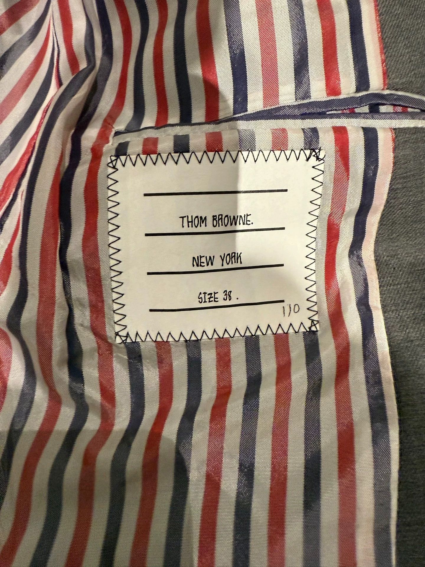 Thom Browne Thom Browne Women's Mid Gray Classic Suit 38 Size XS / US 0-2 / IT 36-38 - 4 Thumbnail