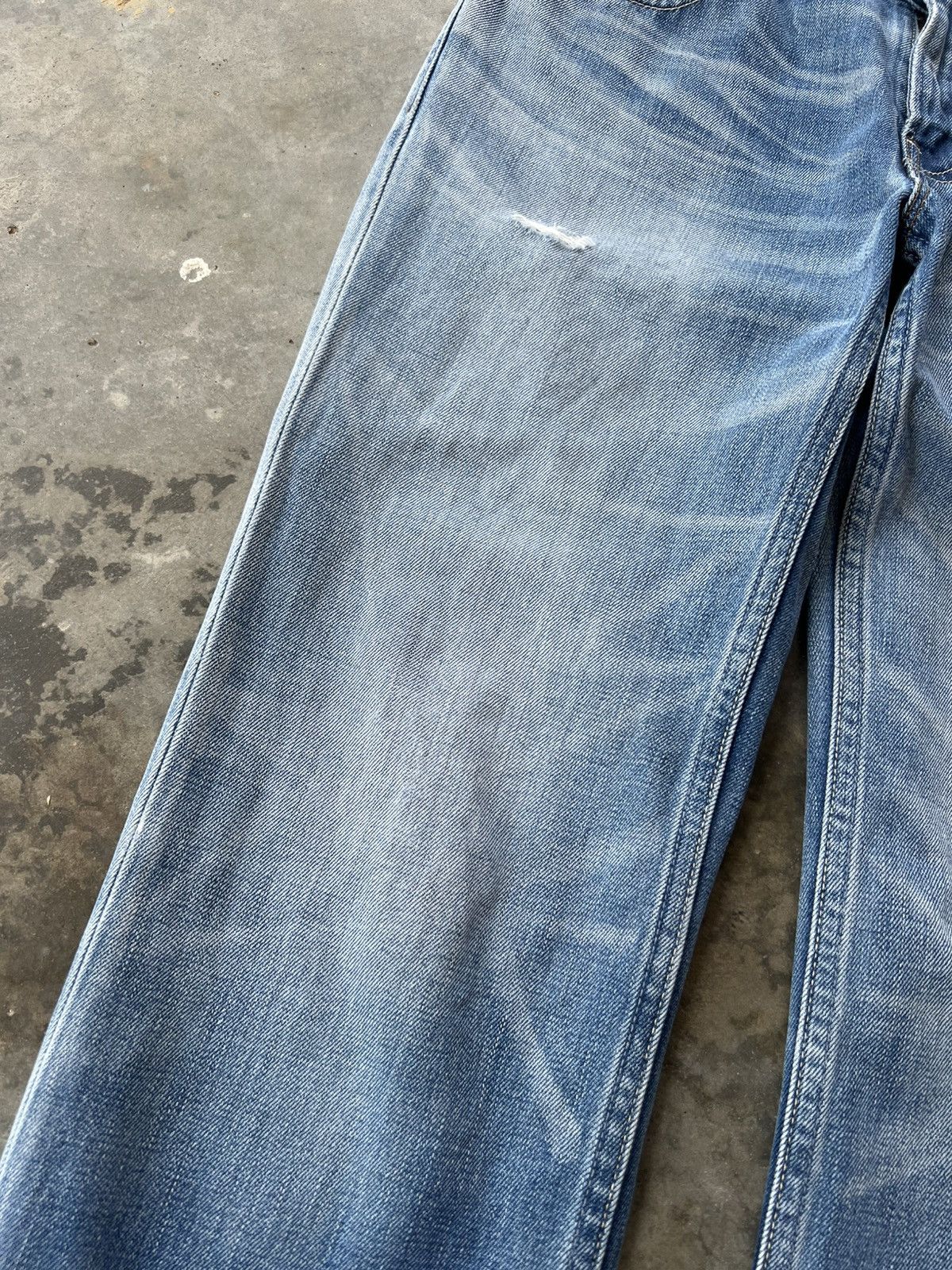 Levi's Vintage Levis 502 Blue Faded Distressed Jean Size US 31 - 5 Thumbnail