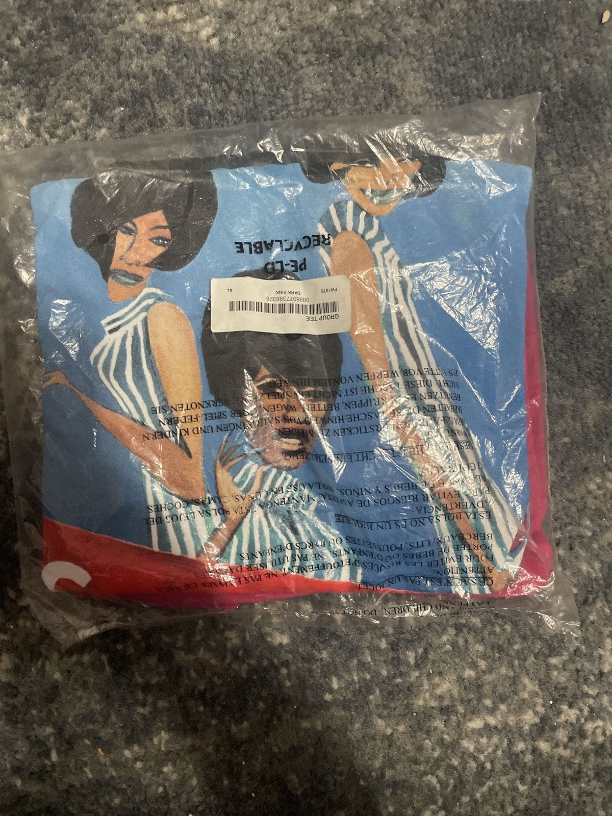 Supreme Supreme Group Tee Dark Pink Size US XL / EU 56 / 4 - 1 Thumbnail